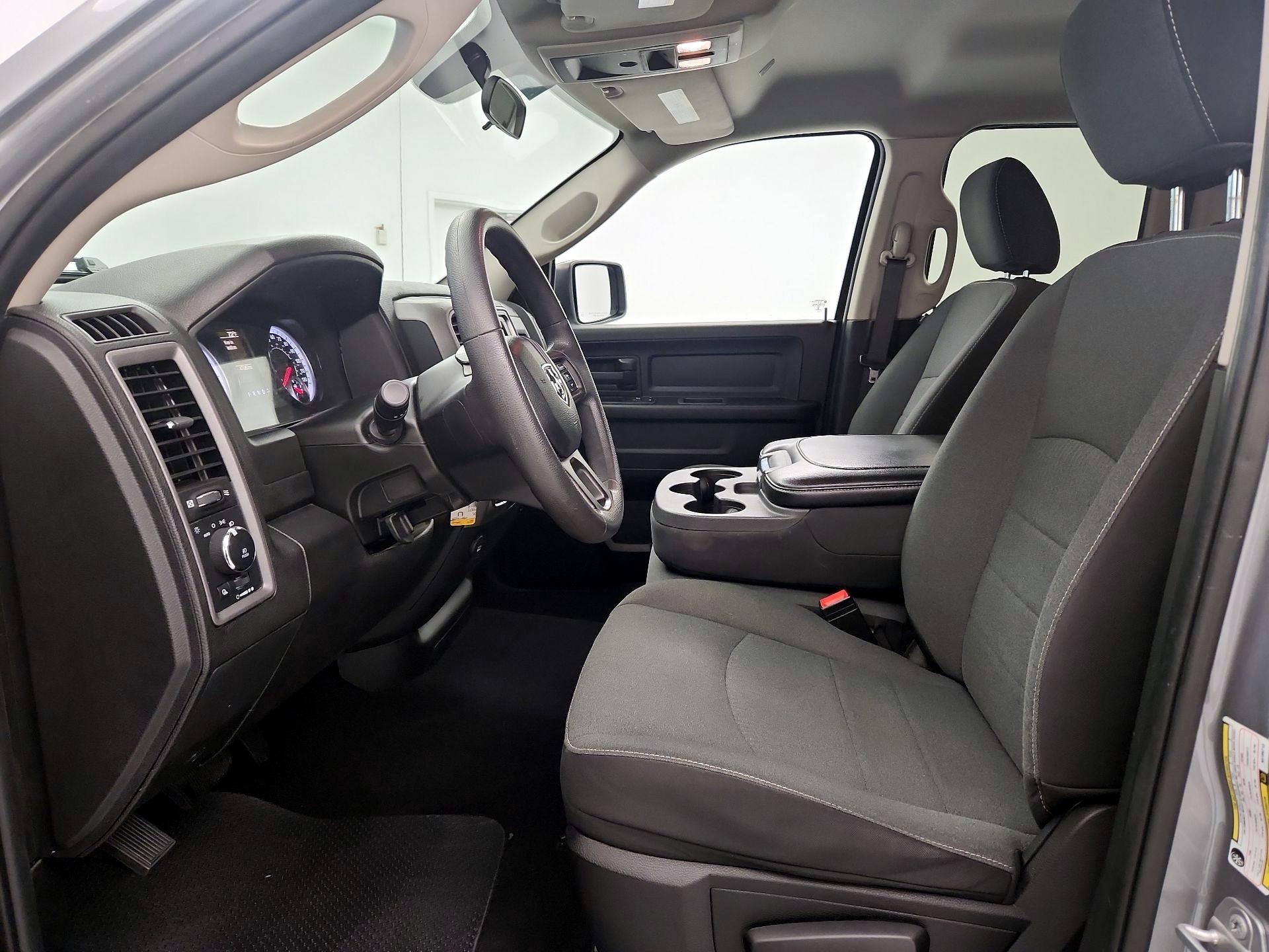 Thumbnail: 2022 RAM 1500 Classic - 11