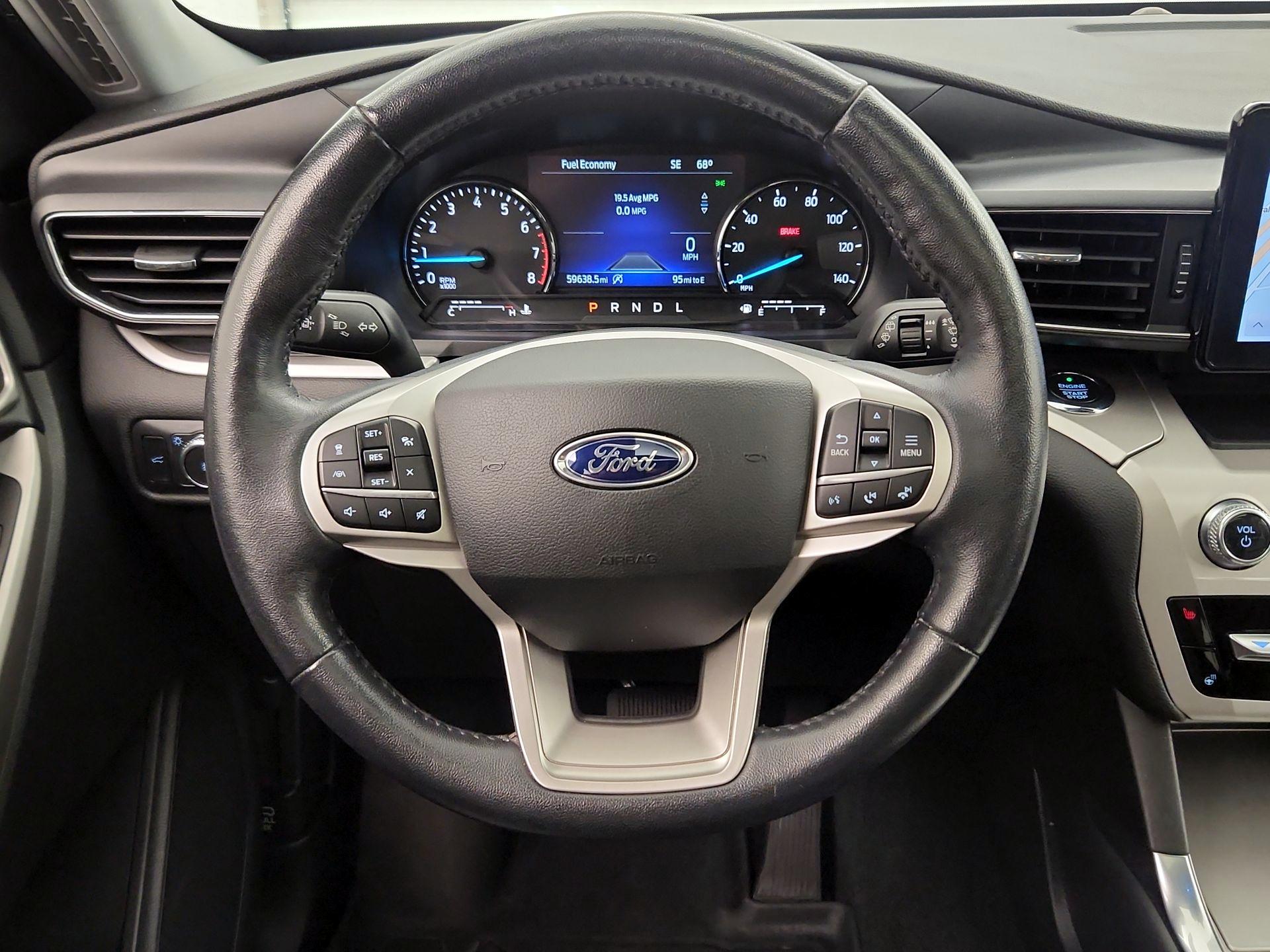 Thumbnail: 2021 Ford Explorer - 10