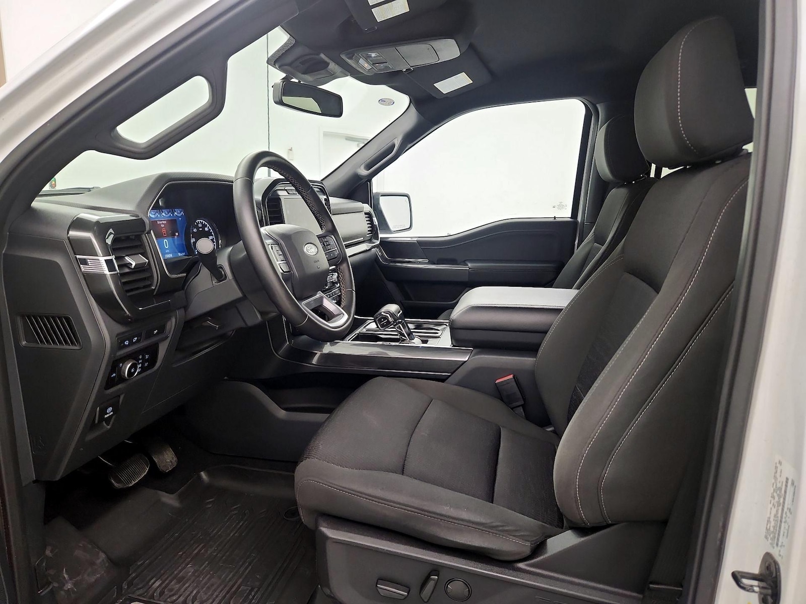 2023 Ford F-150 XLT - Photo 12