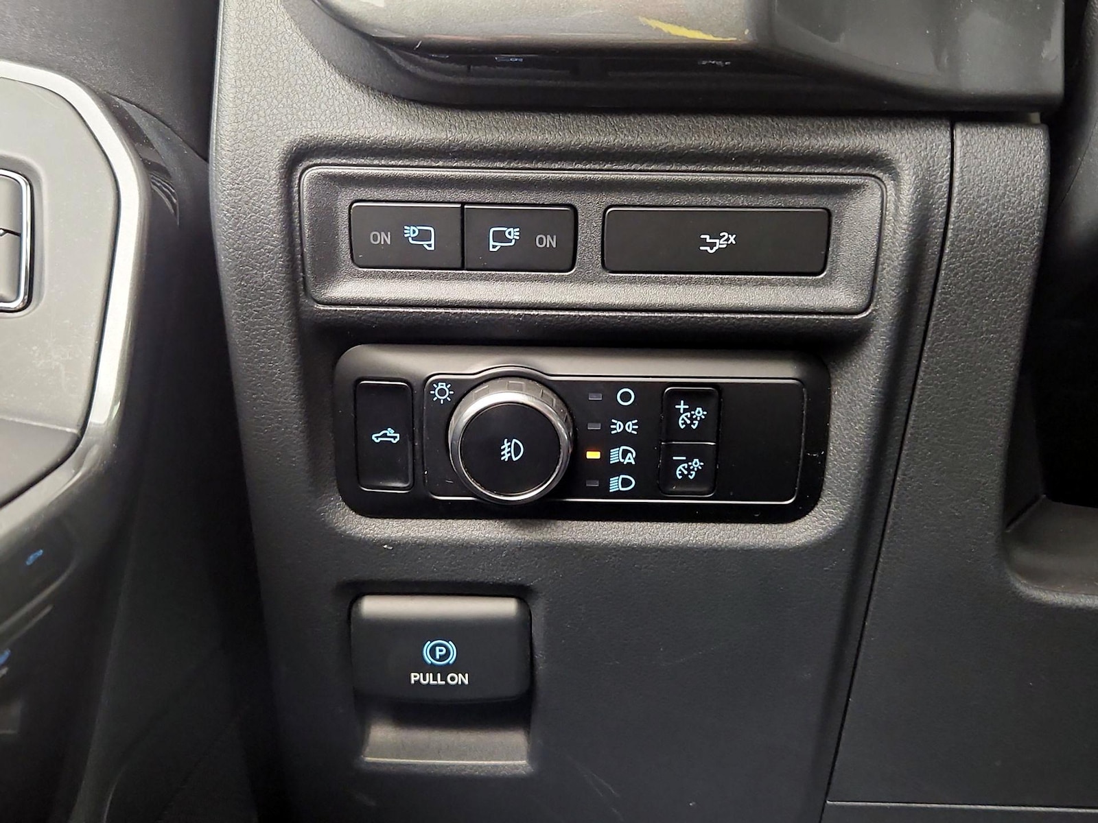 2023 Ford F-150 XLT - Photo 14