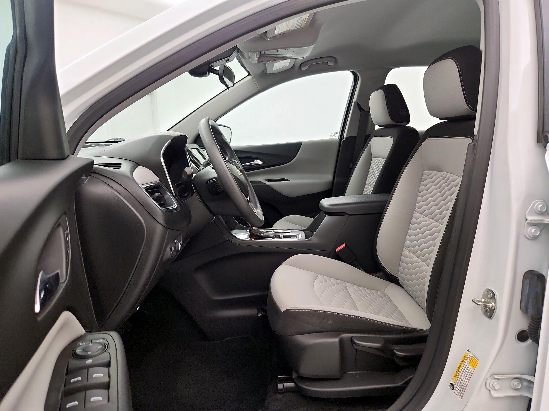 Thumbnail: 2021 Chevrolet Equinox - 11