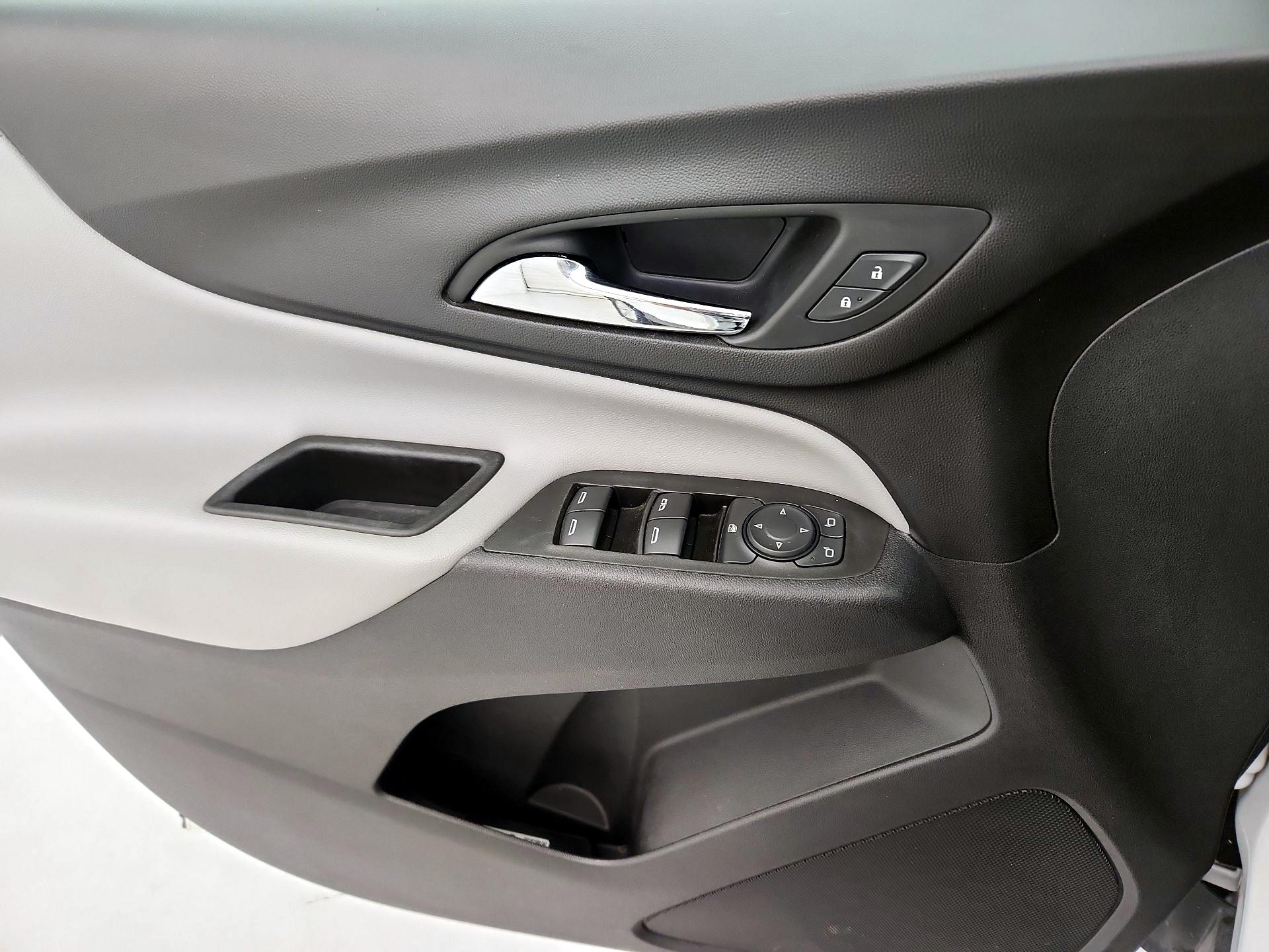 Thumbnail: 2021 Chevrolet Equinox - 12
