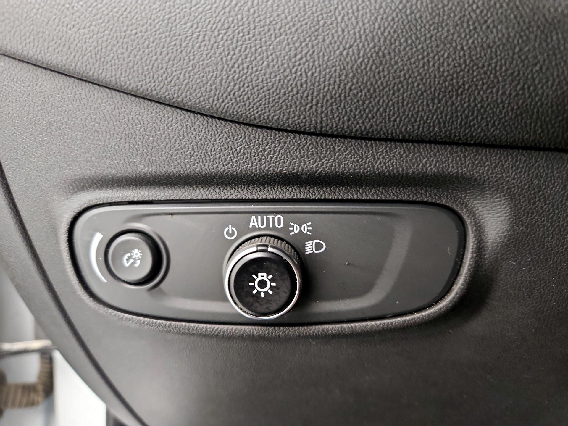 Thumbnail: 2021 Chevrolet Equinox - 13