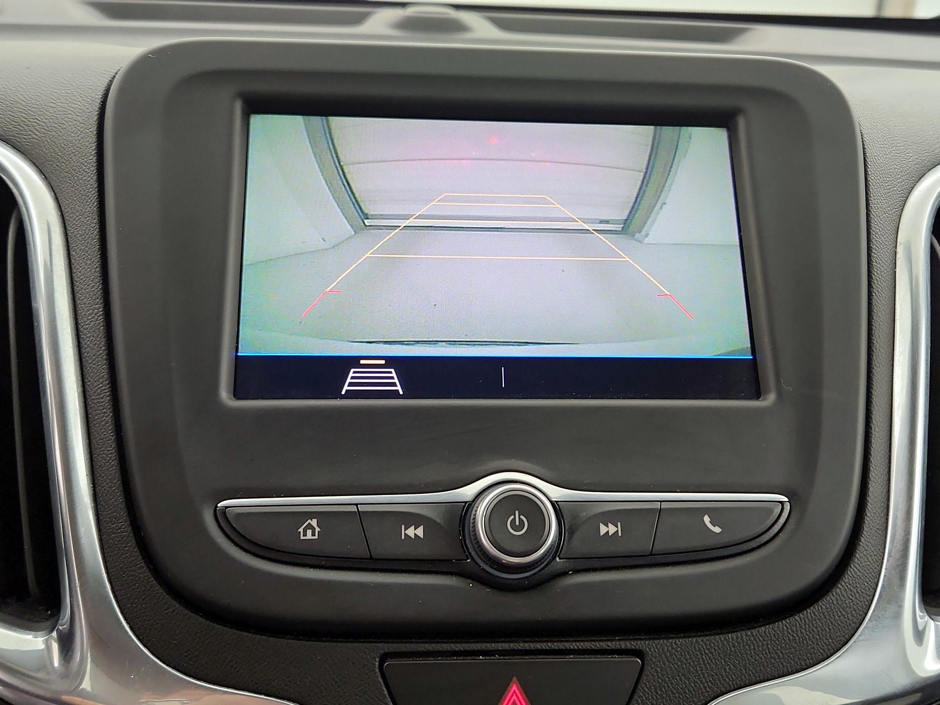 Thumbnail: 2021 Chevrolet Equinox - 14