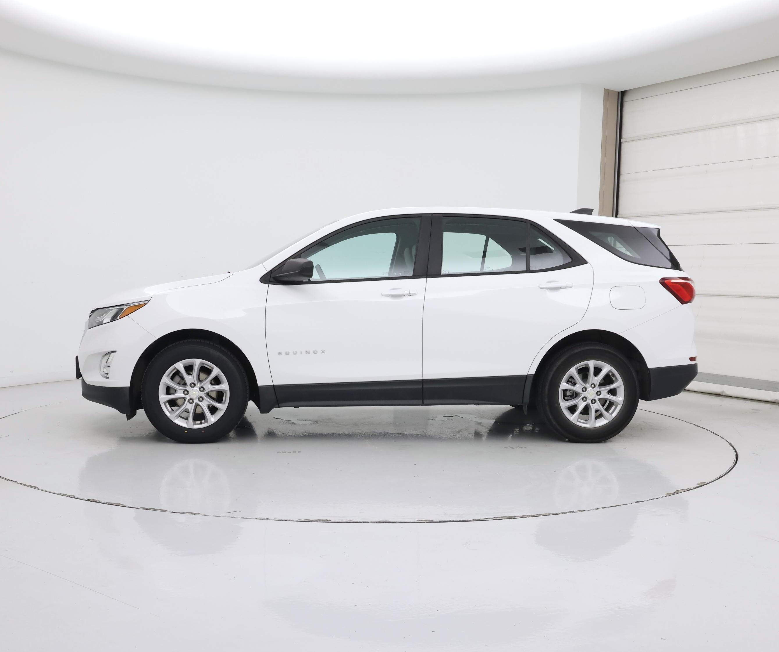 Thumbnail: 2021 Chevrolet Equinox - 3