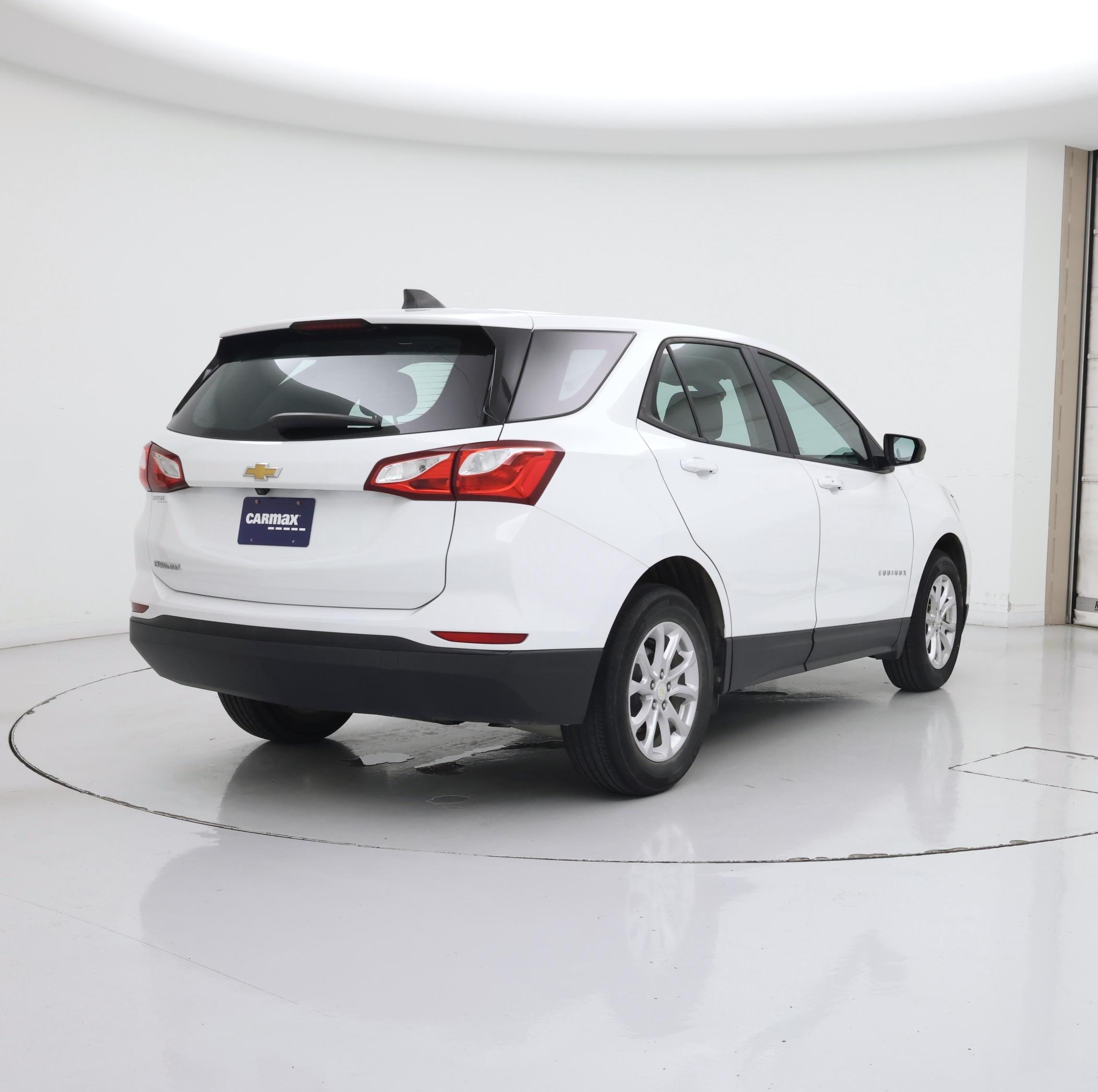 Thumbnail: 2021 Chevrolet Equinox - 8