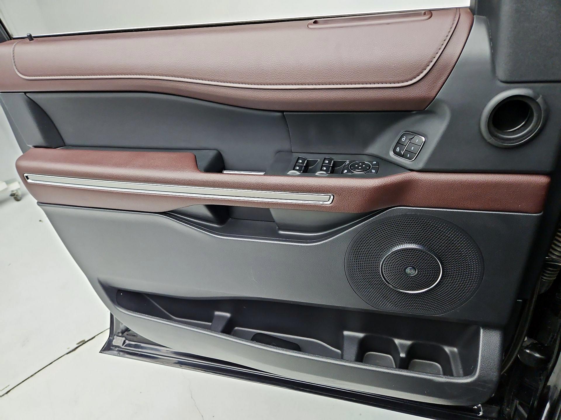 Thumbnail: 2024 Ford Expedition - 12