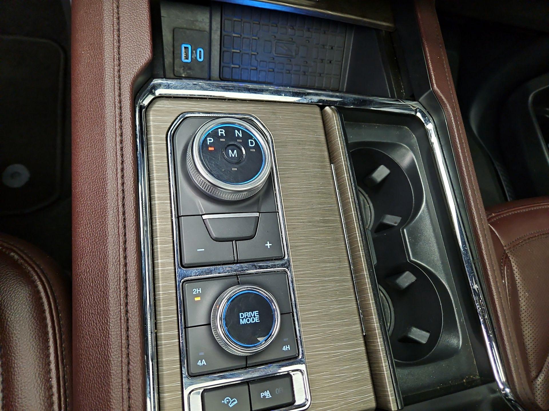 Thumbnail: 2024 Ford Expedition - 18