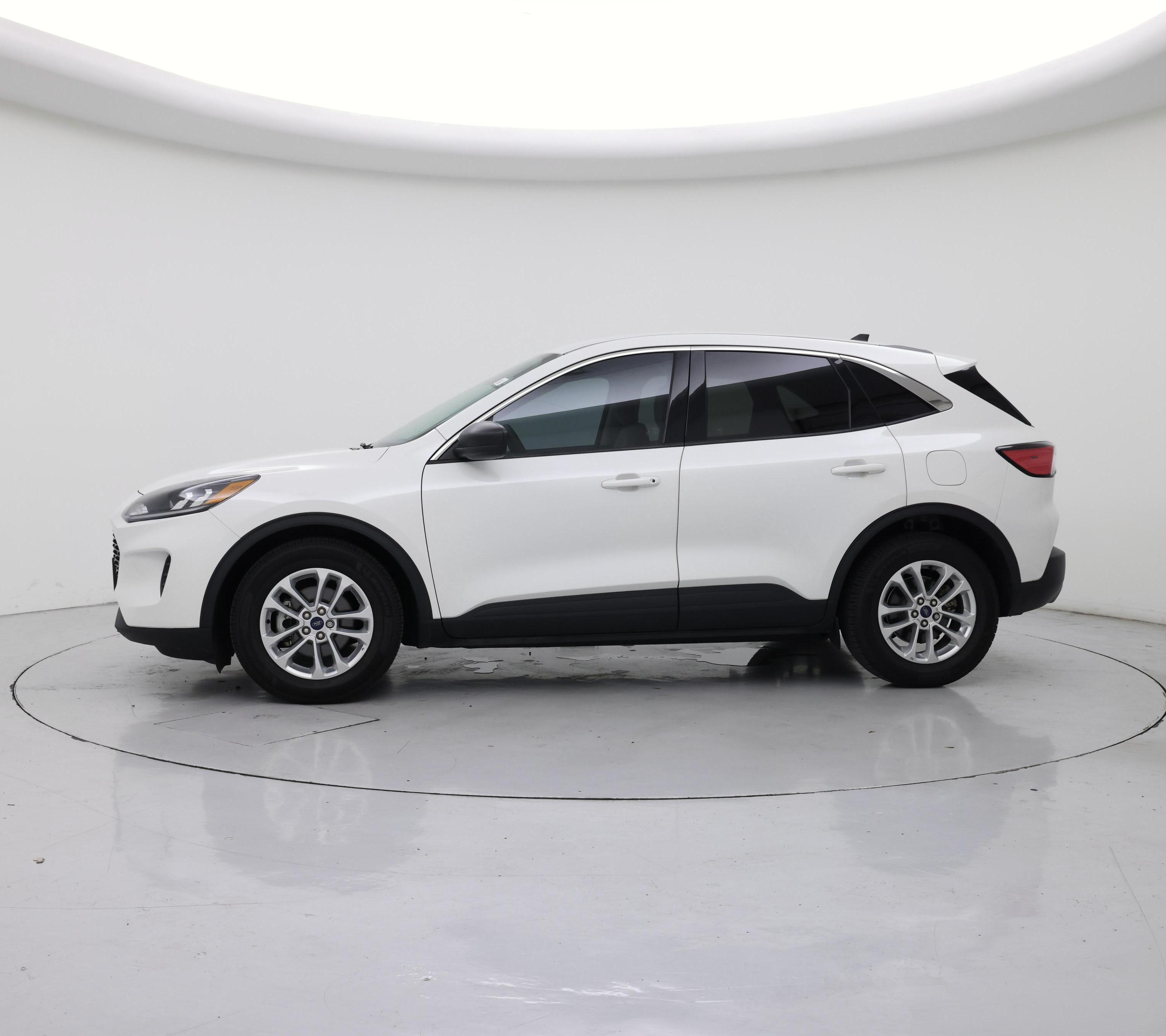 Thumbnail: 2022 Ford Escape - 3