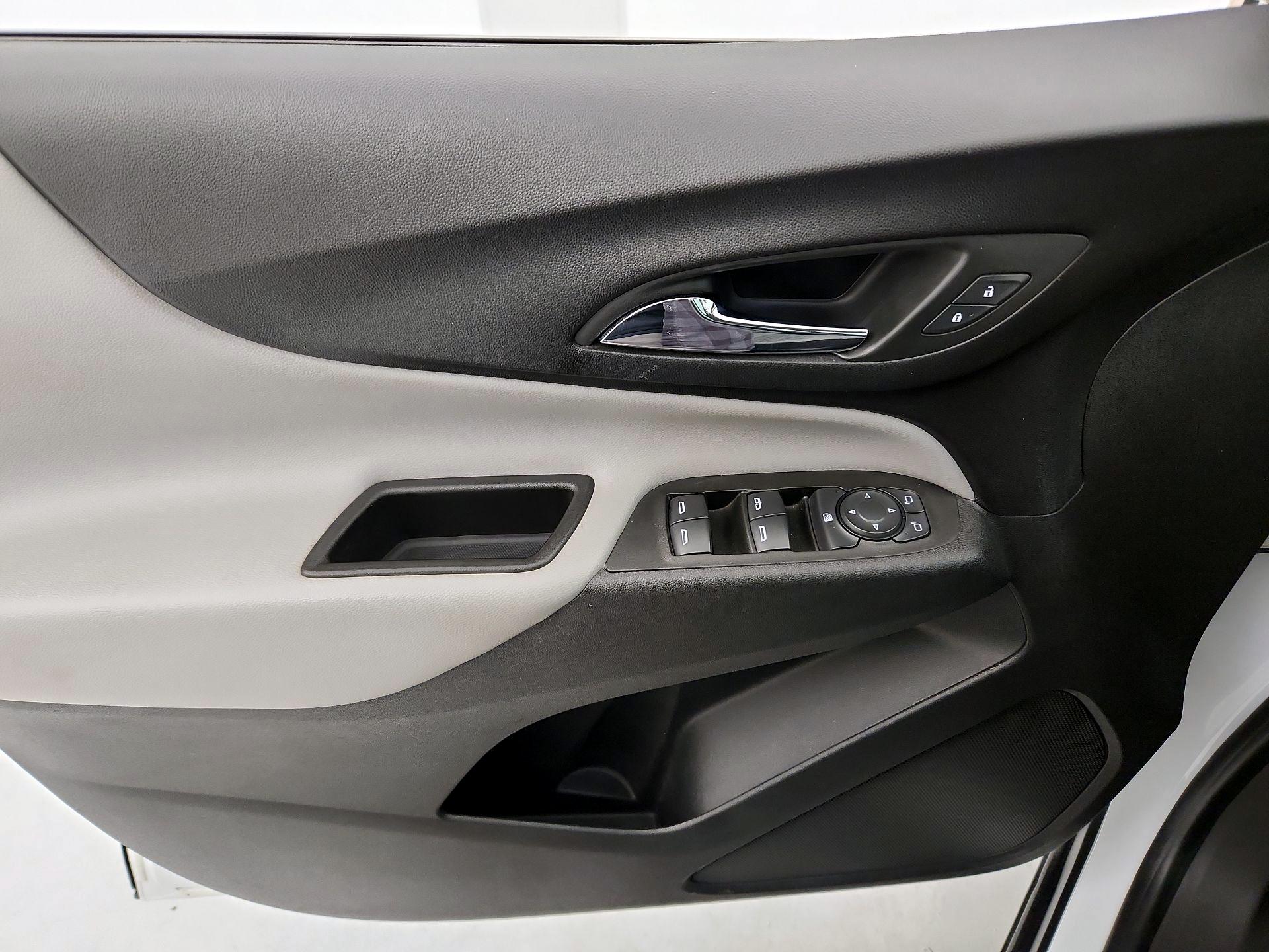 Thumbnail: 2022 Chevrolet Equinox - 12