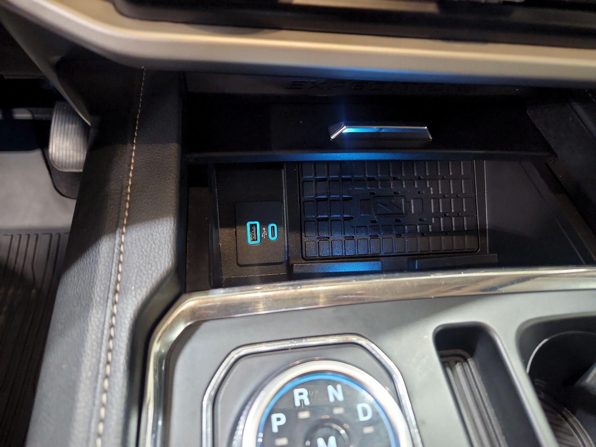 Thumbnail: 2024 Ford Expedition - 19