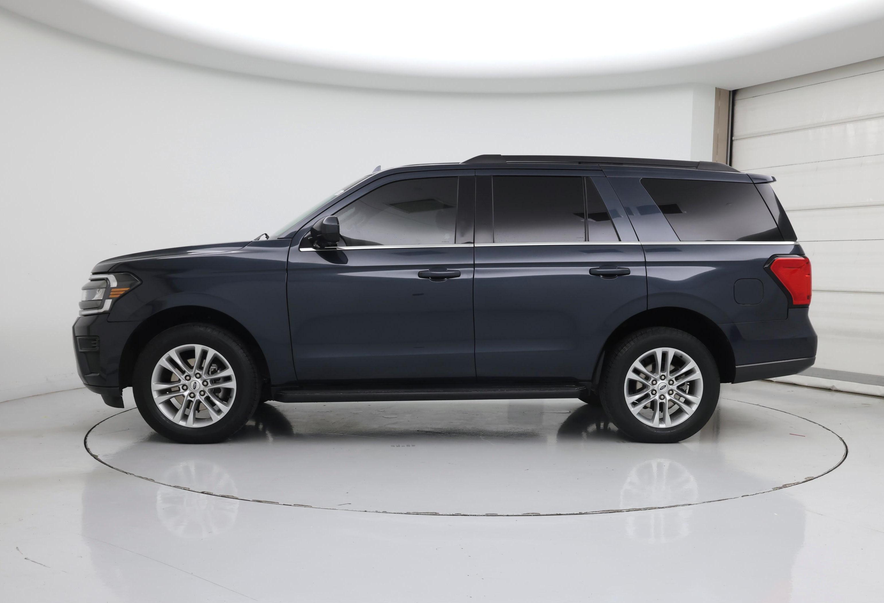 Thumbnail: 2024 Ford Expedition - 3