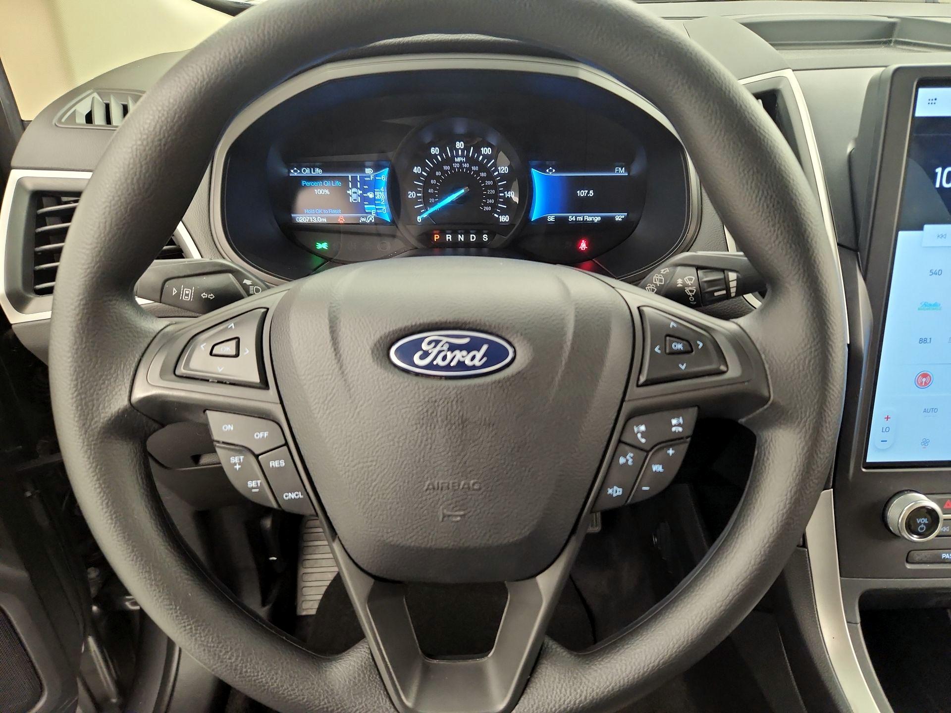 Thumbnail: 2022 Ford Edge - 10