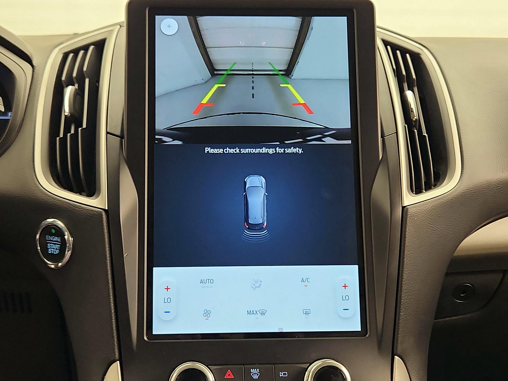 Thumbnail: 2022 Ford Edge - 14