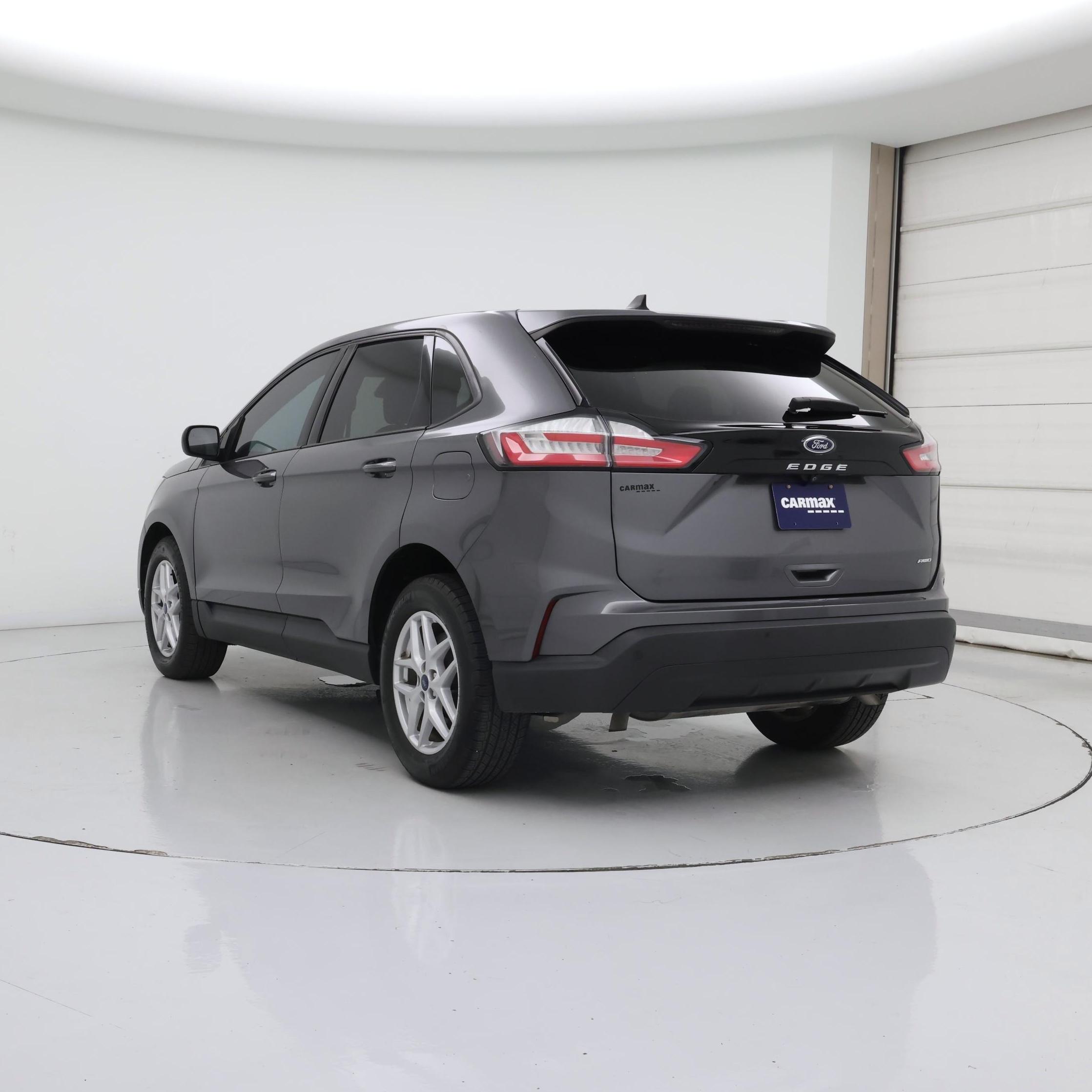 Thumbnail: 2022 Ford Edge - 2