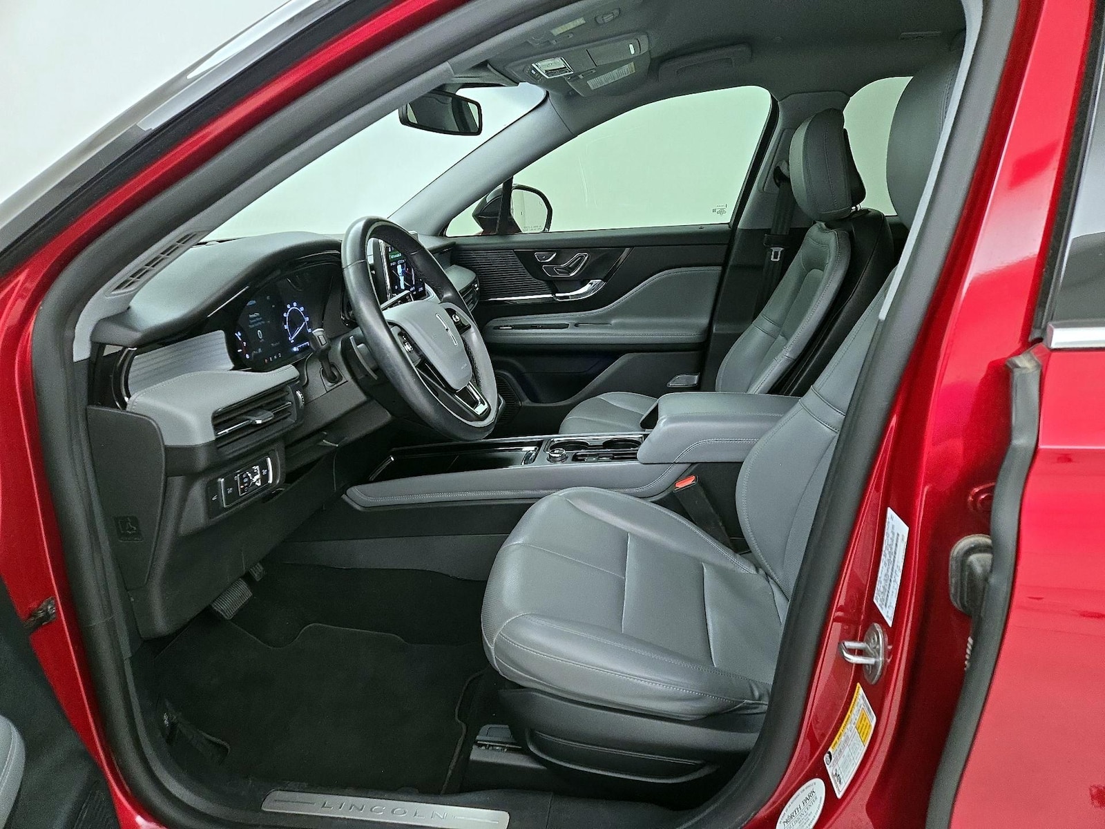 2020 Lincoln Corsair Base - Photo 12