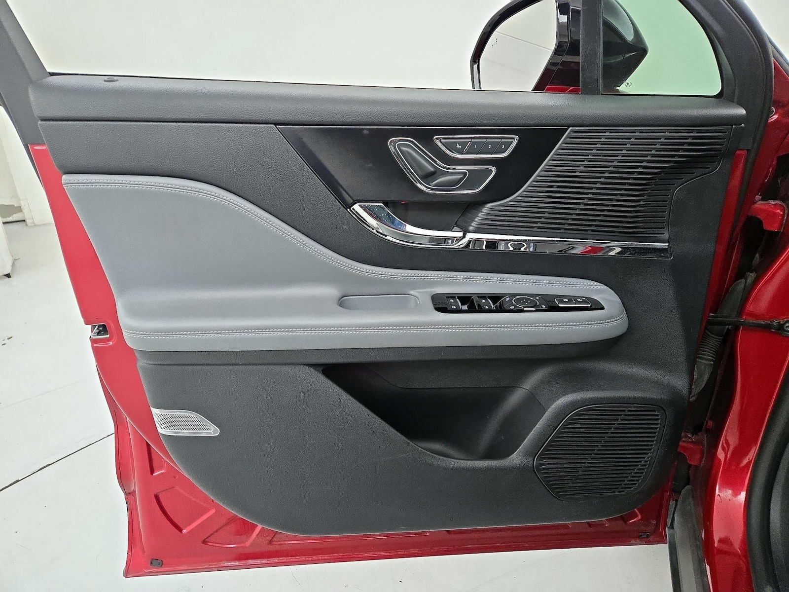 2020 Lincoln Corsair Base - Photo 13