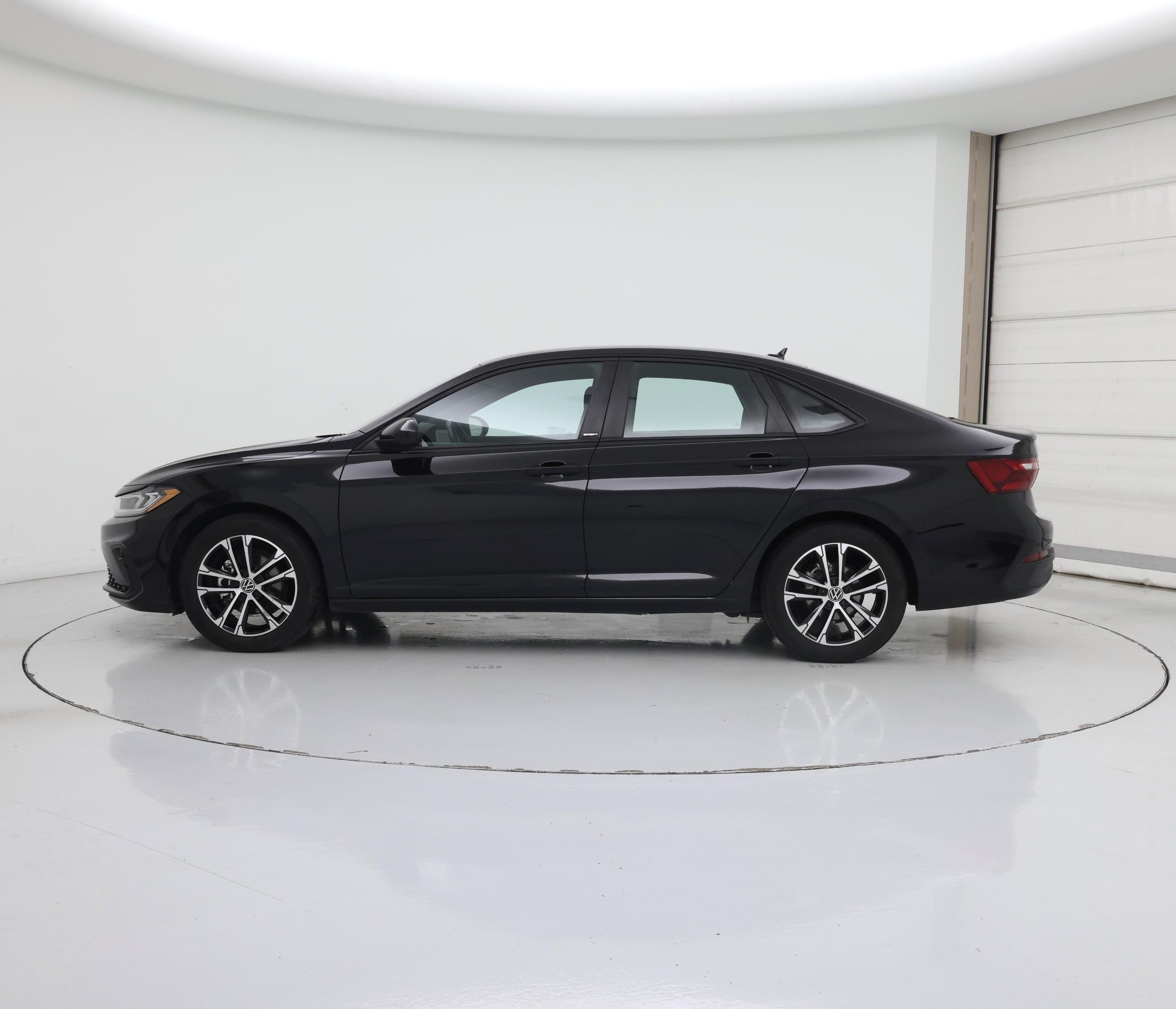 Thumbnail: 2025 Volkswagen Jetta - 3