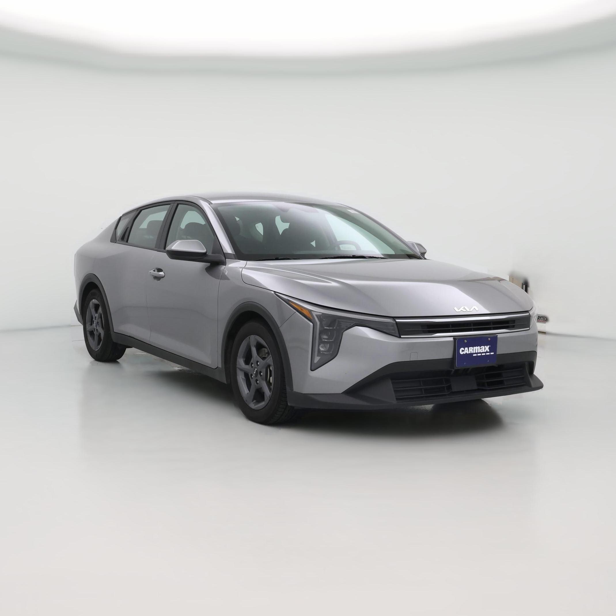 Thumbnail: 2025 Kia K4 - 1