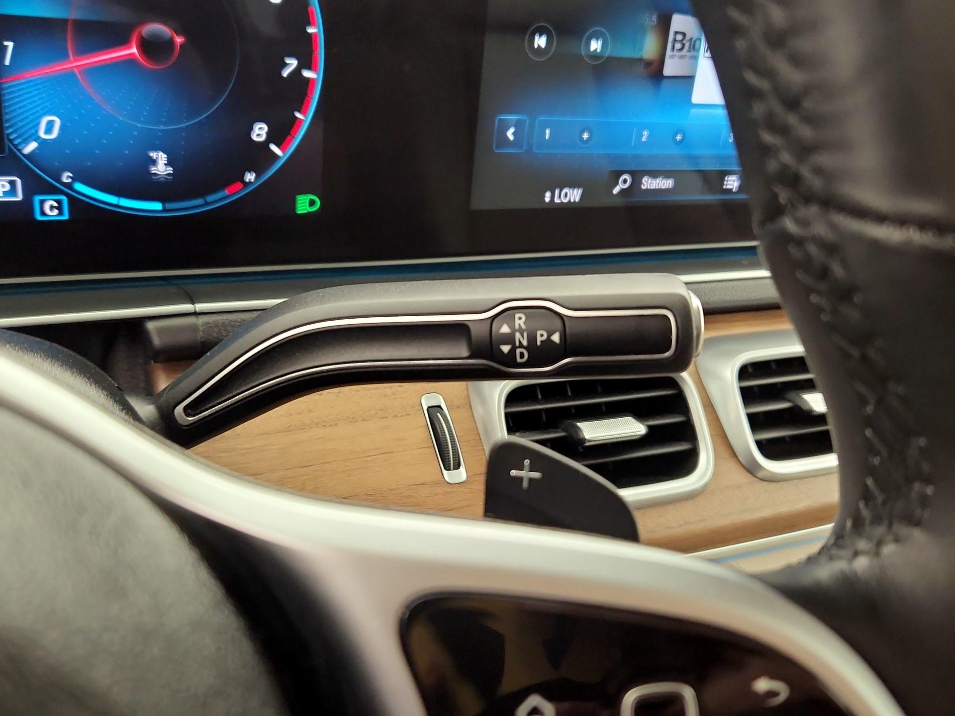 Thumbnail: 2021 Mercedes-Benz GLE - 18