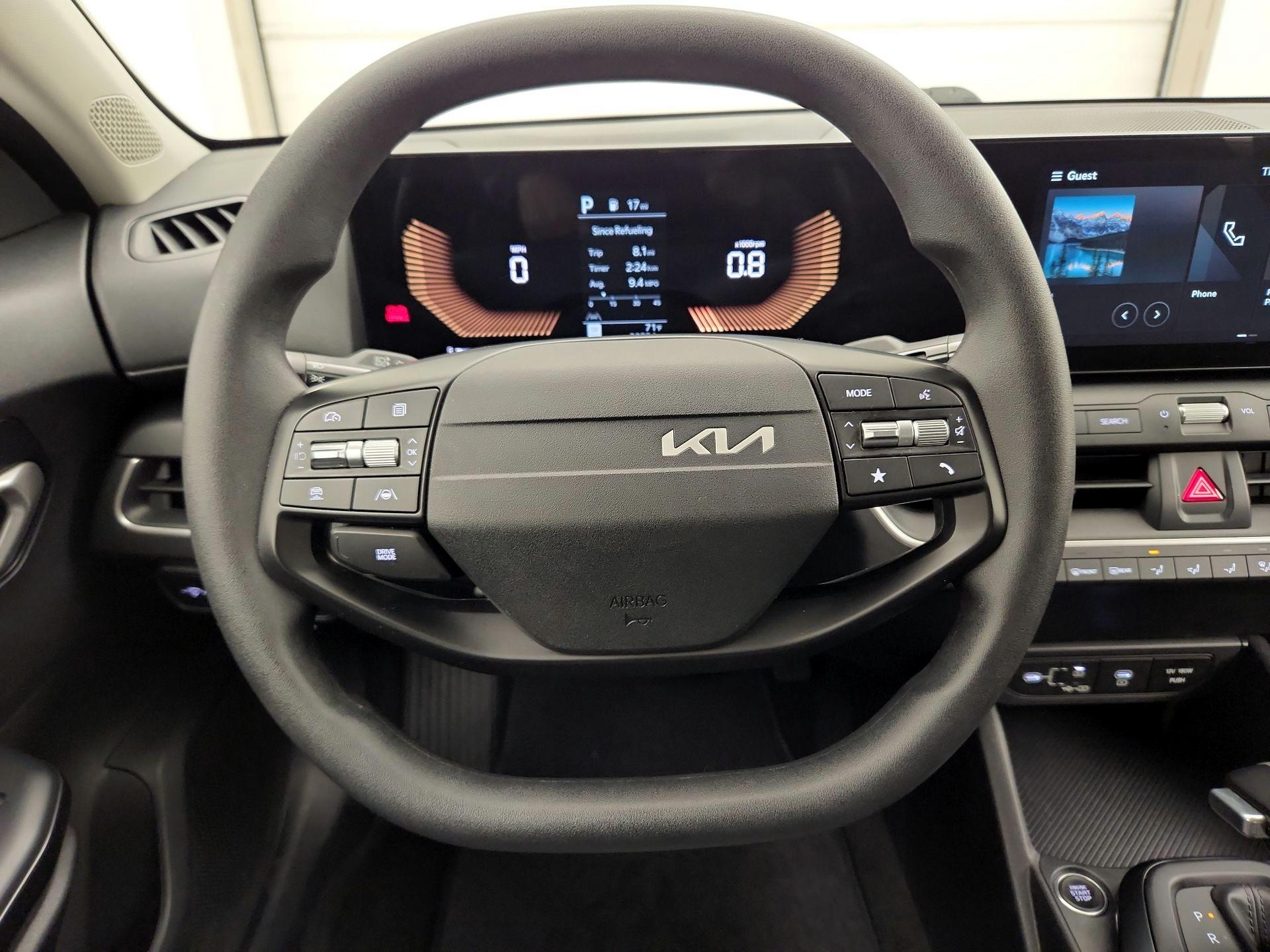 Thumbnail: 2025 Kia K4 - 10