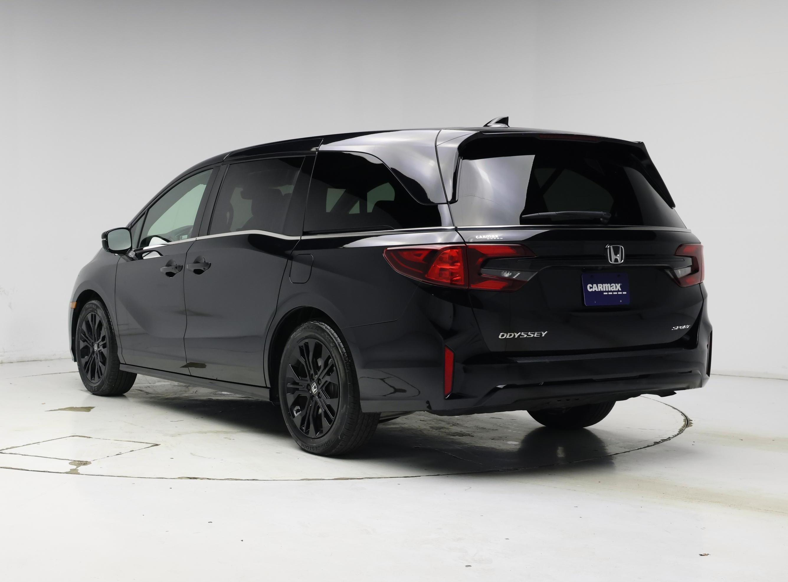 Thumbnail: 2025 Honda Odyssey - 2