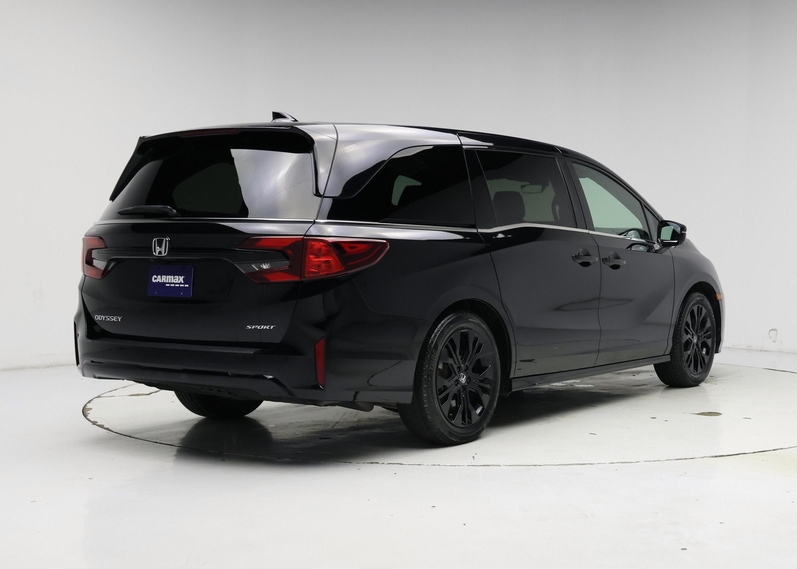Thumbnail: 2025 Honda Odyssey - 8