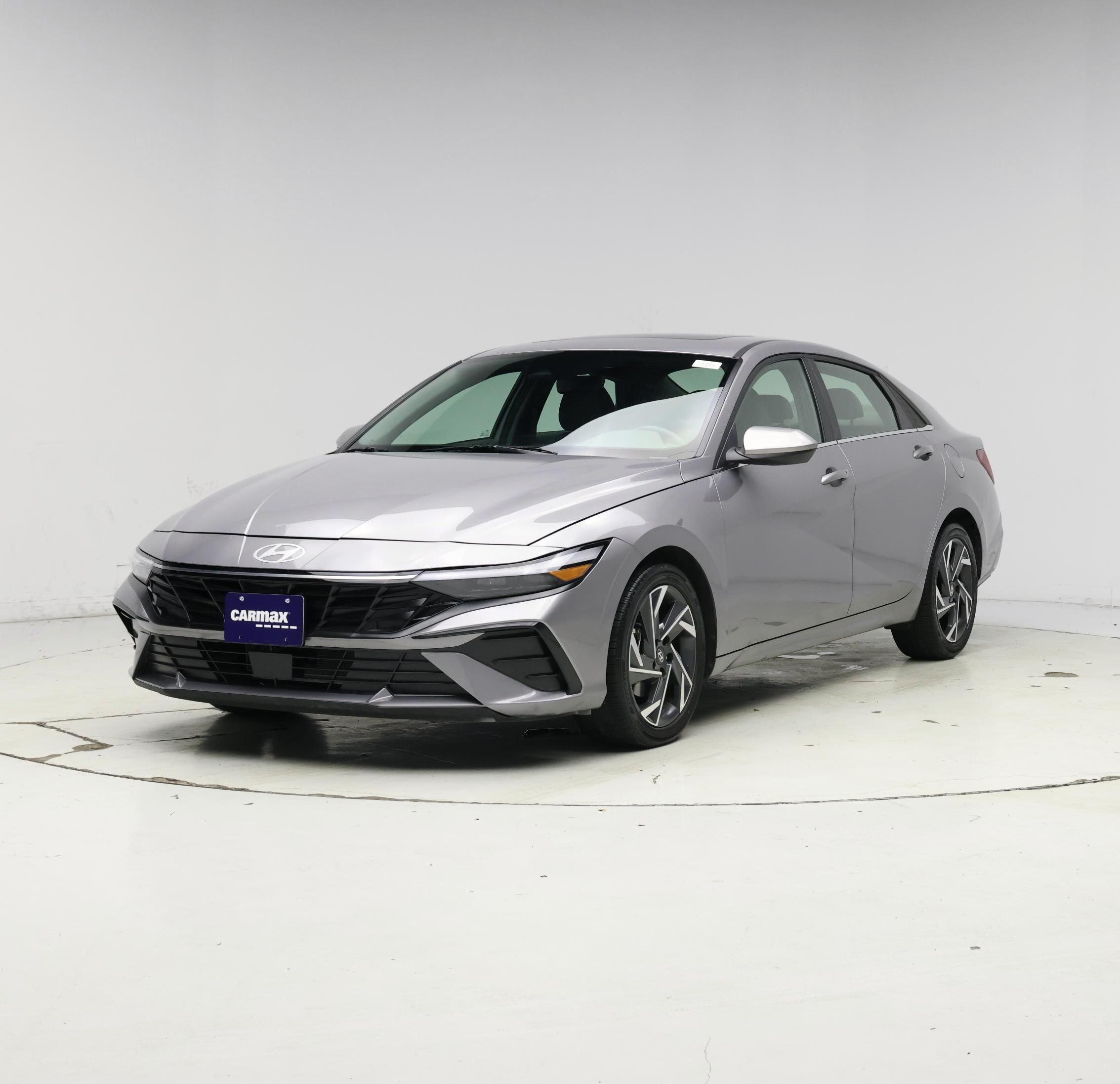 Thumbnail: 2025 Hyundai Elantra - 4
