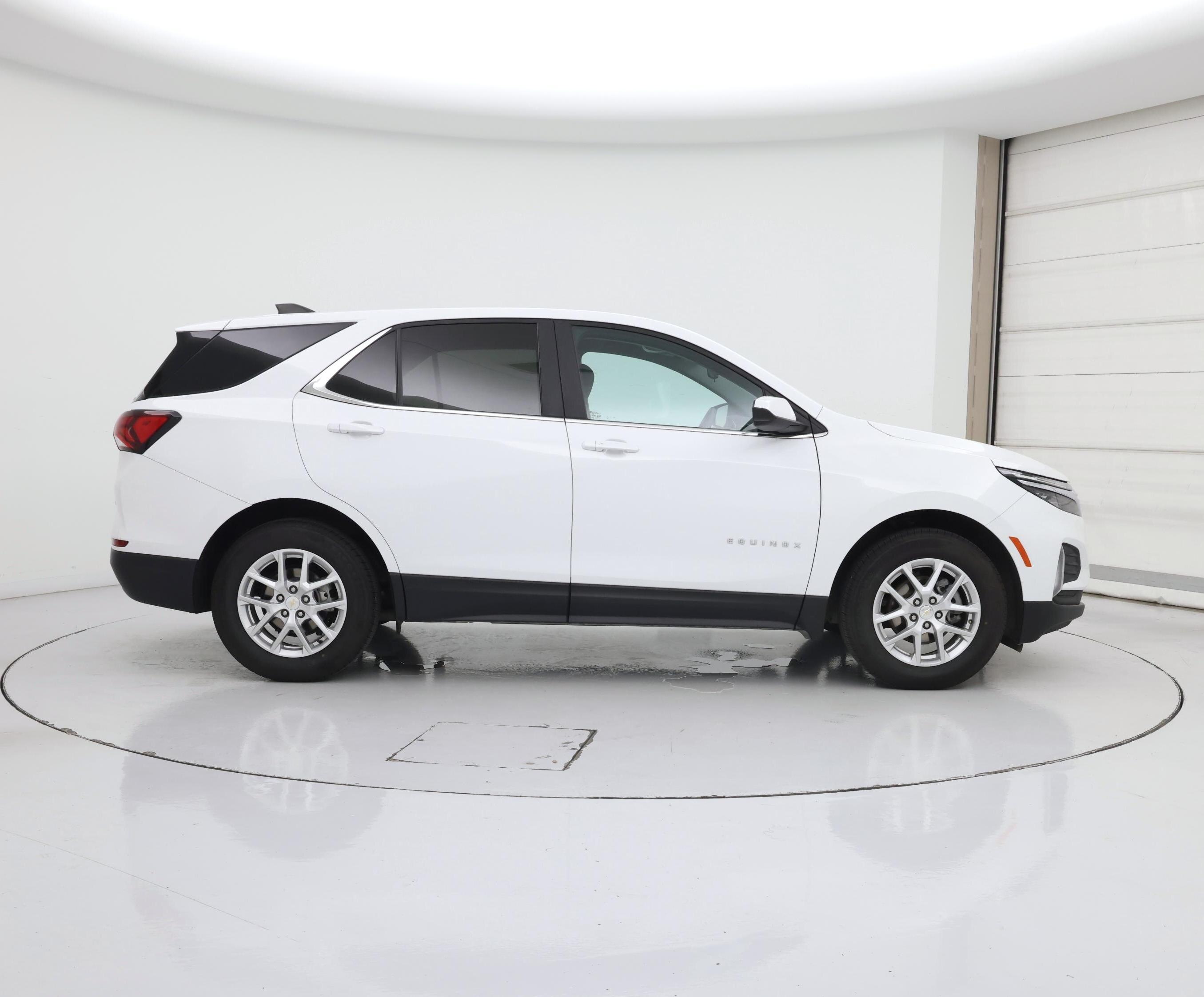 Thumbnail: 2023 Chevrolet Equinox - 7