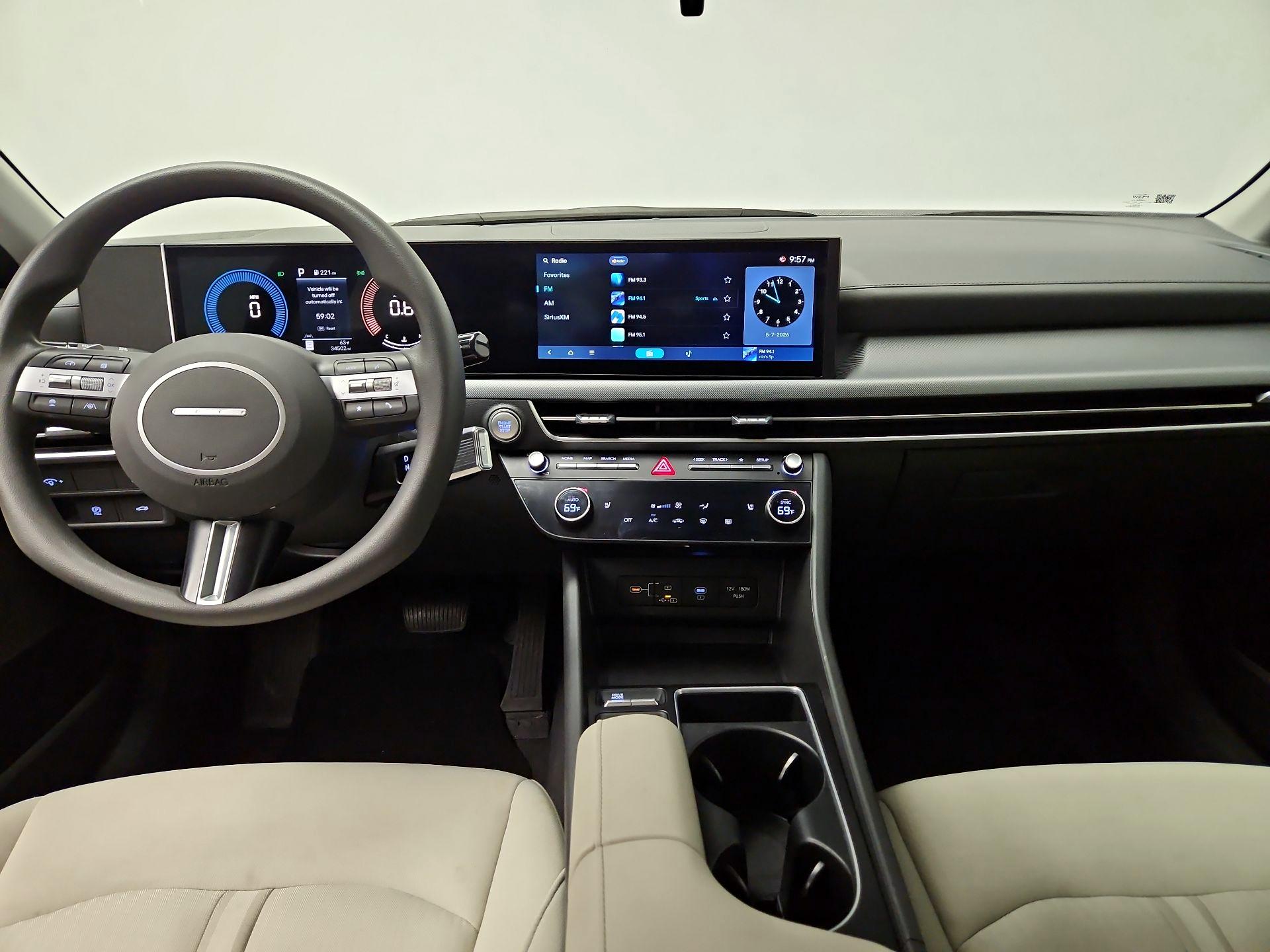 Thumbnail: 2025 Hyundai Sonata - 9