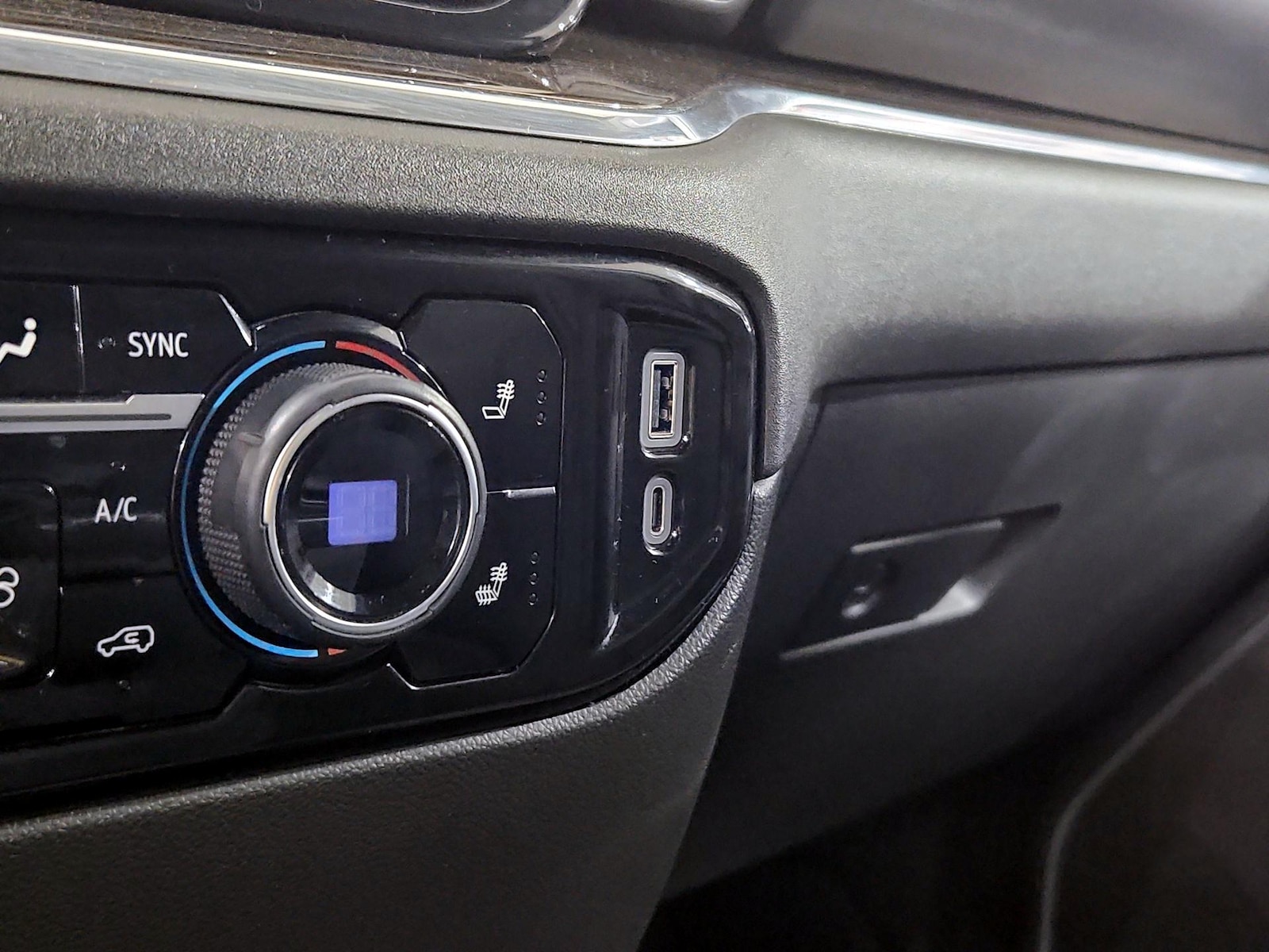 2023 Chevrolet Silverado 1500 LT - Photo 20