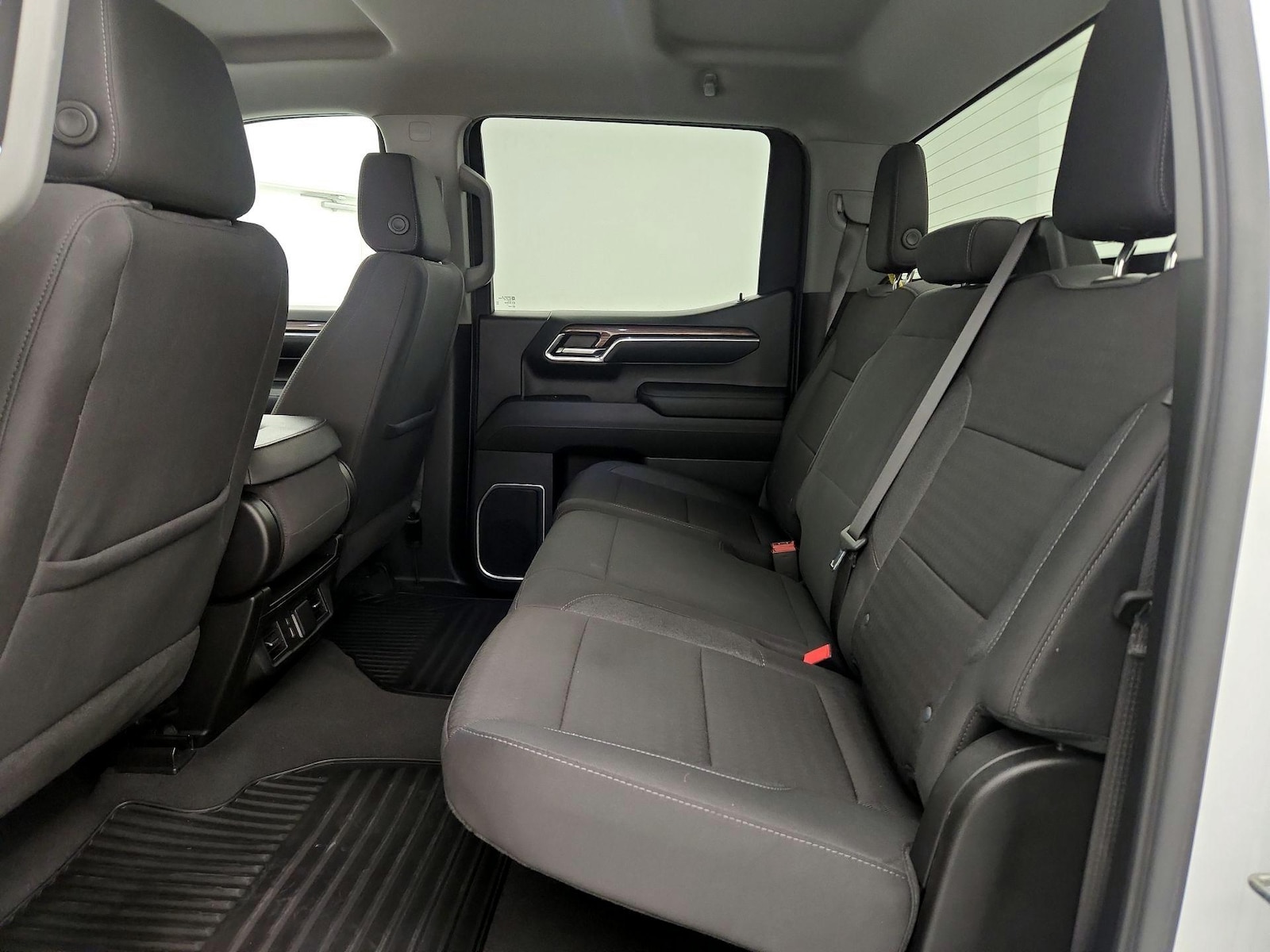 2023 Chevrolet Silverado 1500 LT - Photo 21