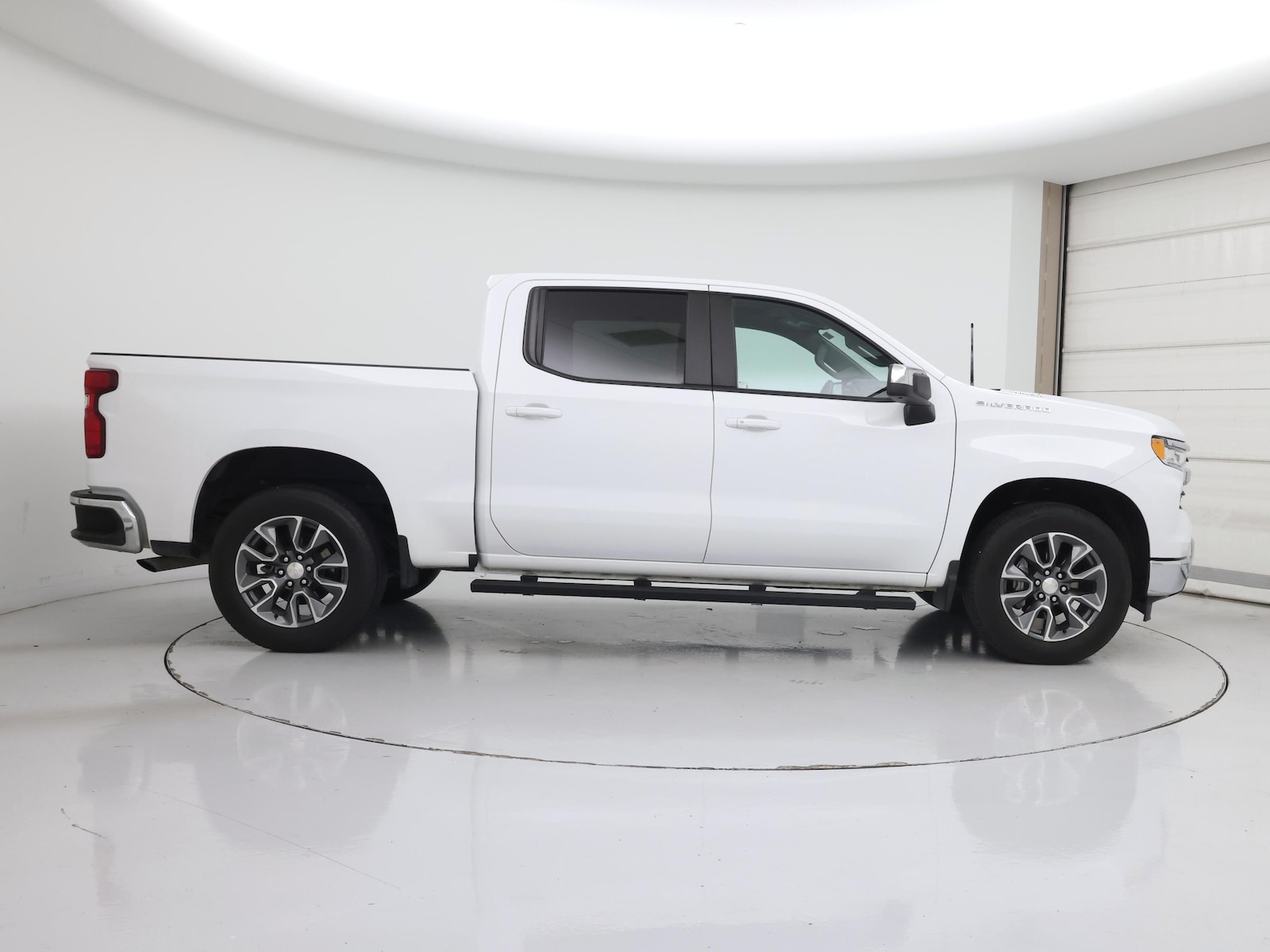 2023 Chevrolet Silverado 1500 LT - Photo 8