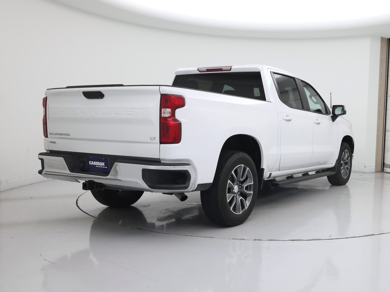 2023 Chevrolet Silverado 1500 LT - Photo 9