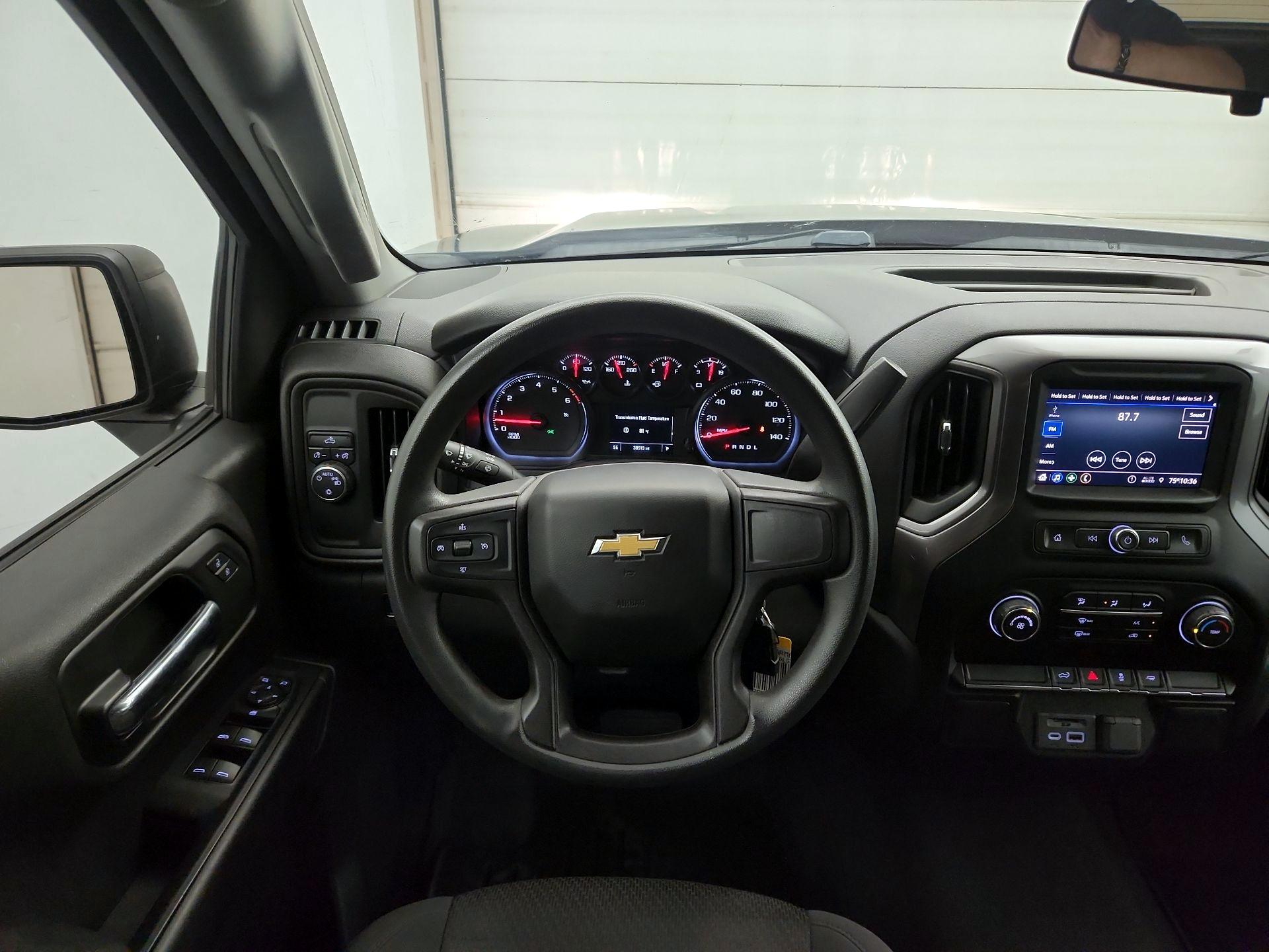 Thumbnail: 2020 Chevrolet Silverado 1500 - 10