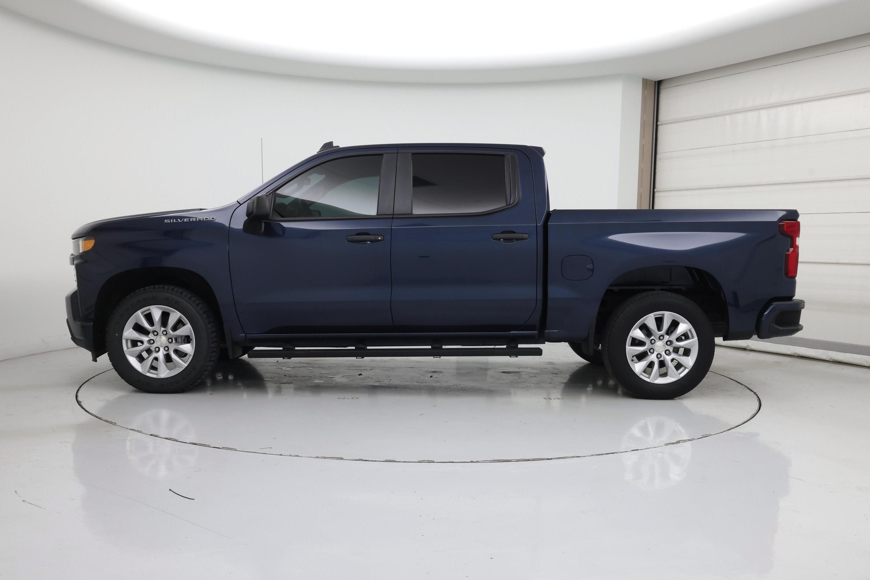 Thumbnail: 2020 Chevrolet Silverado 1500 - 3