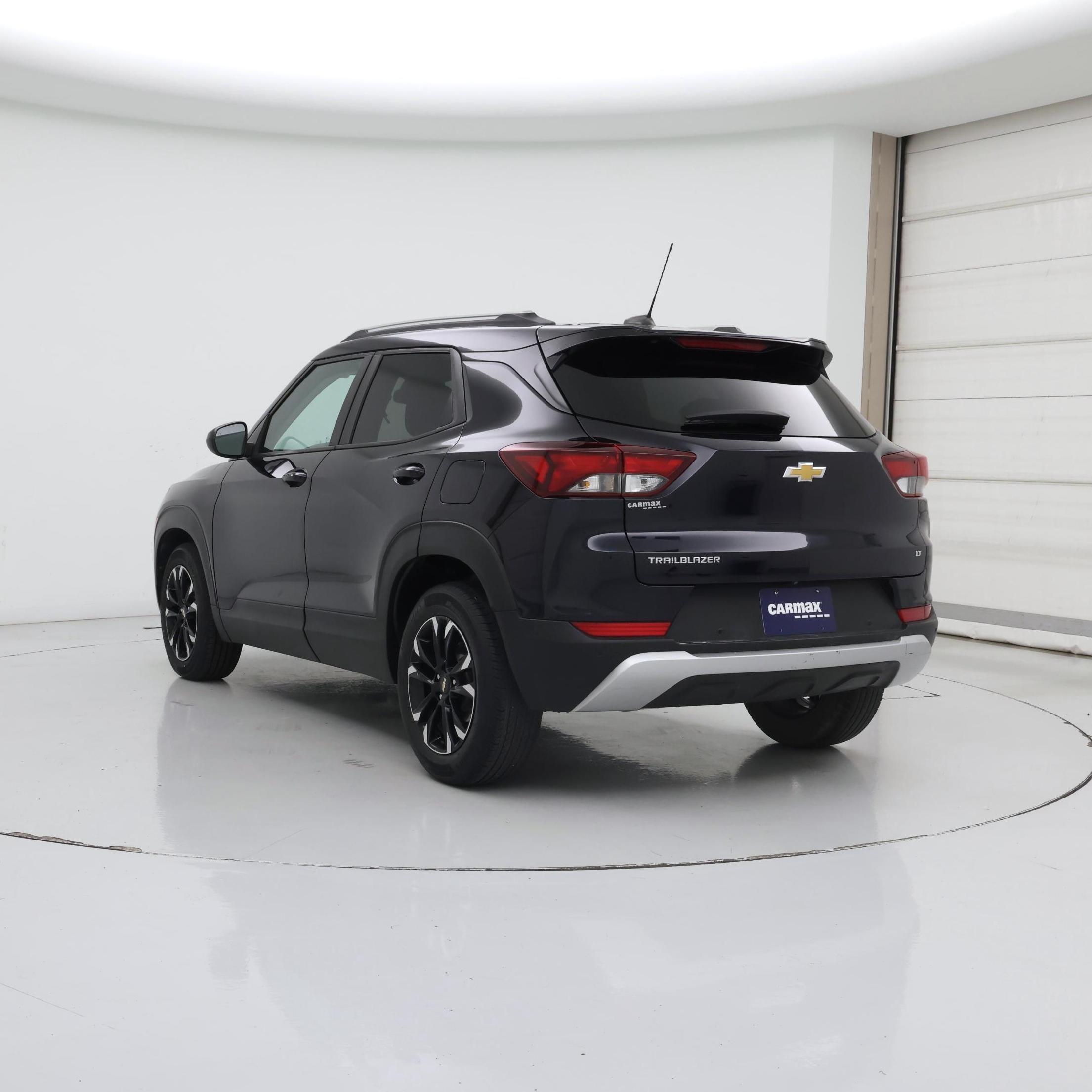 Thumbnail: 2021 Chevrolet TrailBlazer - 2