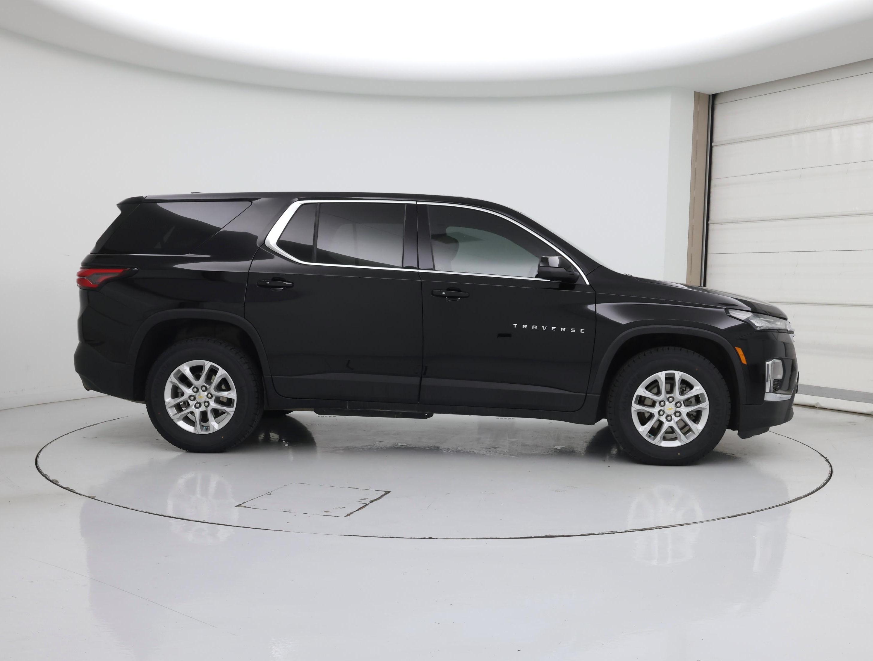 Thumbnail: 2023 Chevrolet Traverse - 7