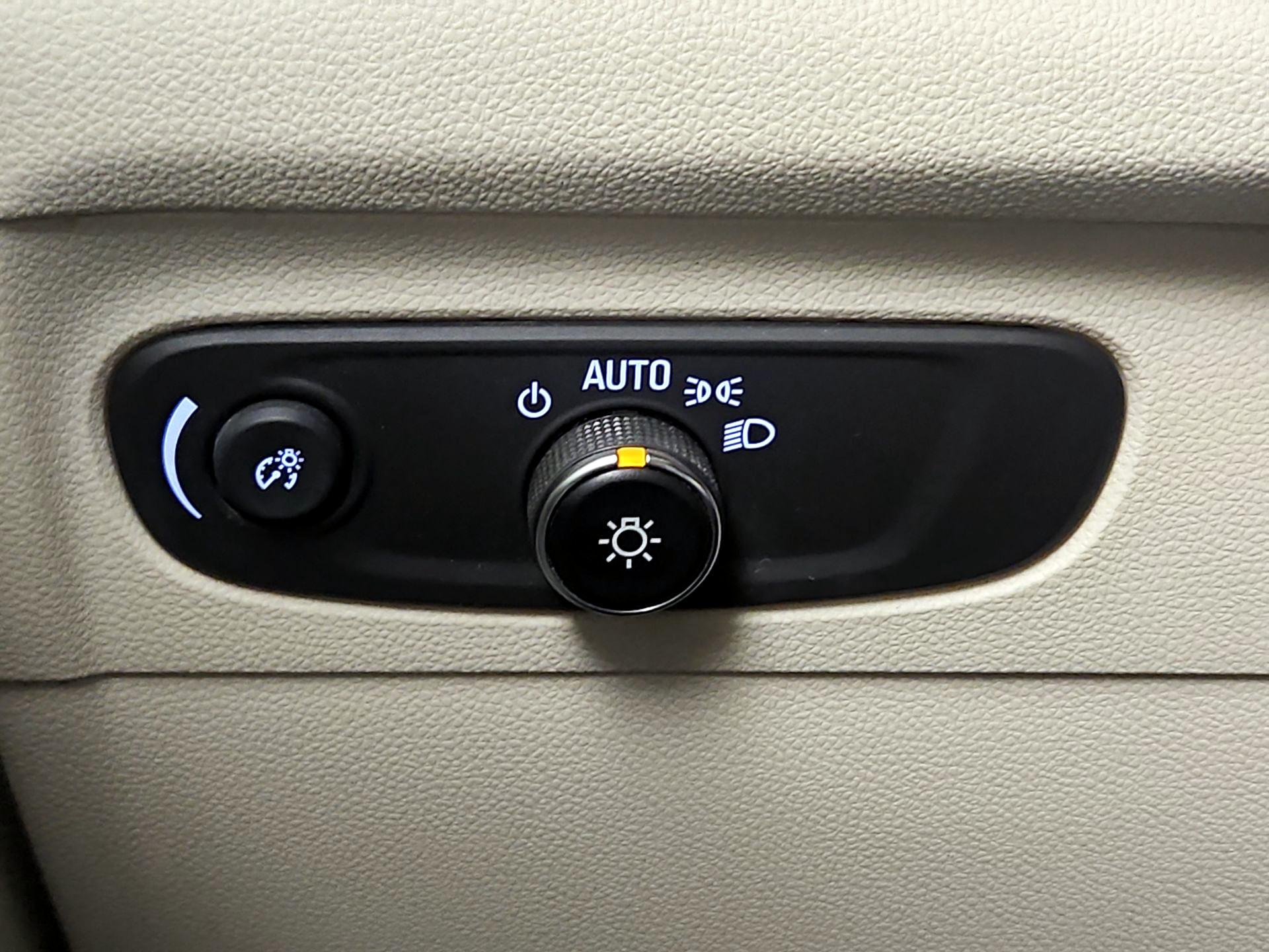 Thumbnail: 2021 Buick Envision - 13