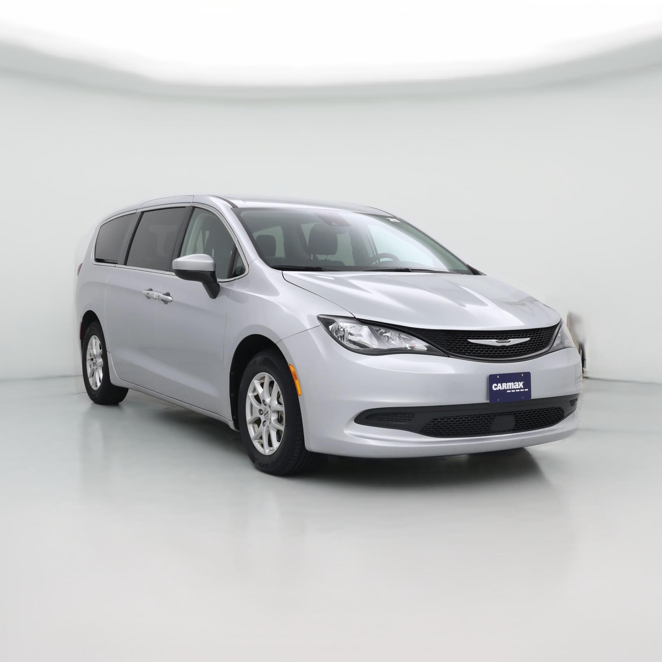 Thumbnail: 2023 Chrysler Voyager - 1