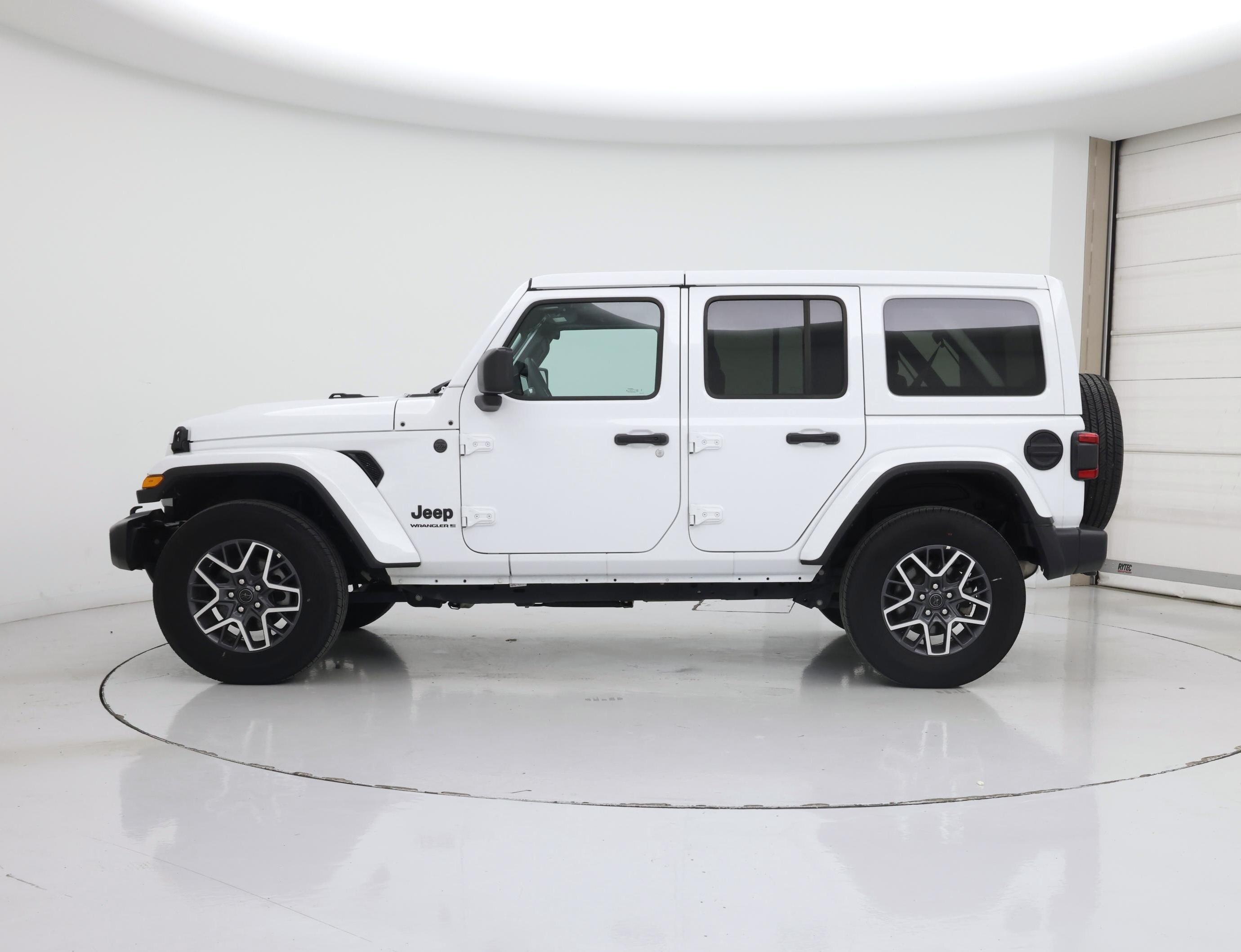 Thumbnail: 2025 Jeep Wrangler - 3
