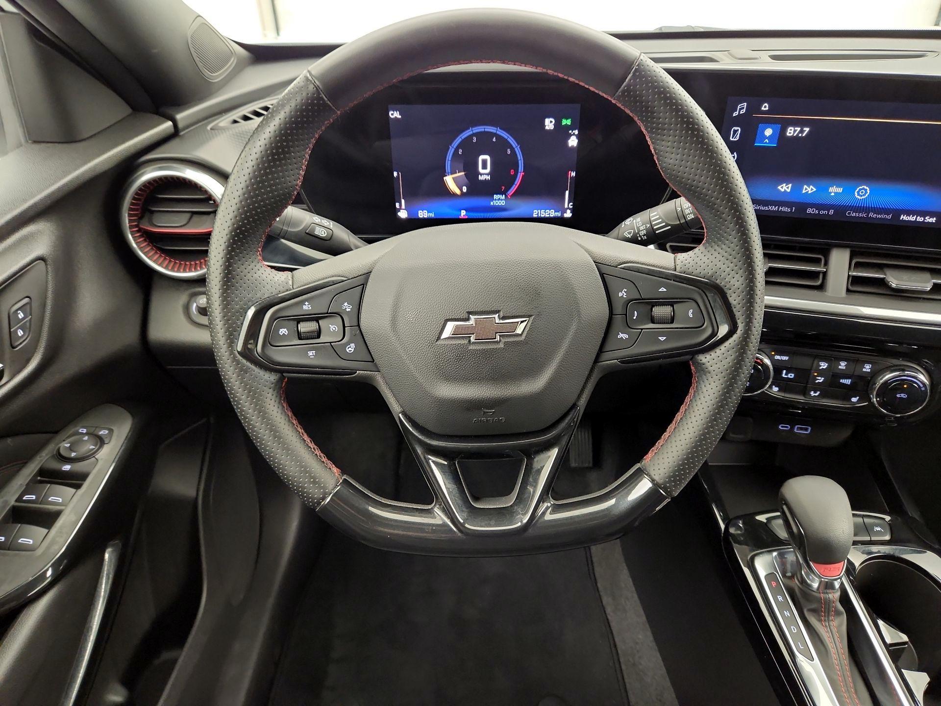 Thumbnail: 2024 Chevrolet Trax - 10