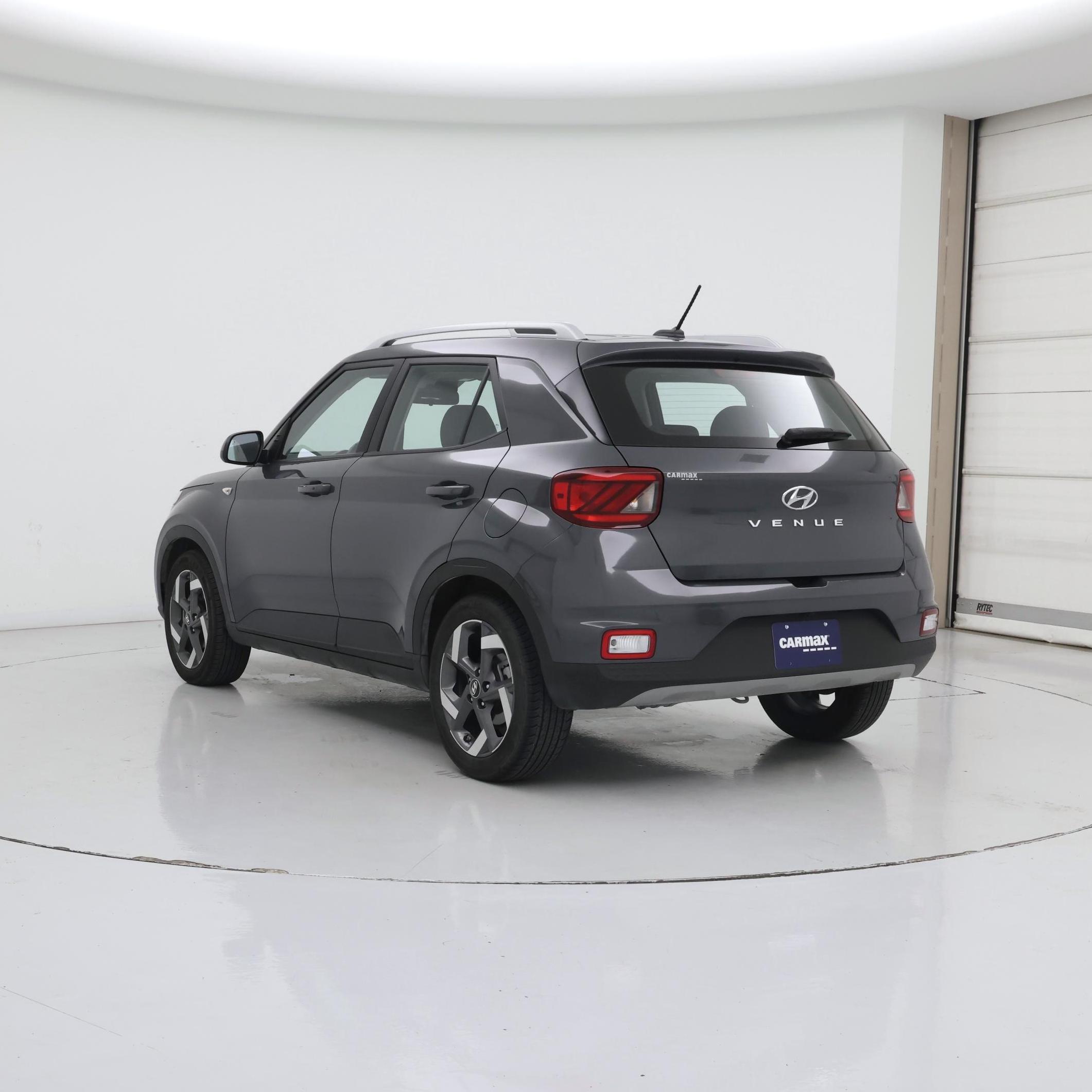Thumbnail: 2025 Hyundai Venue - 2