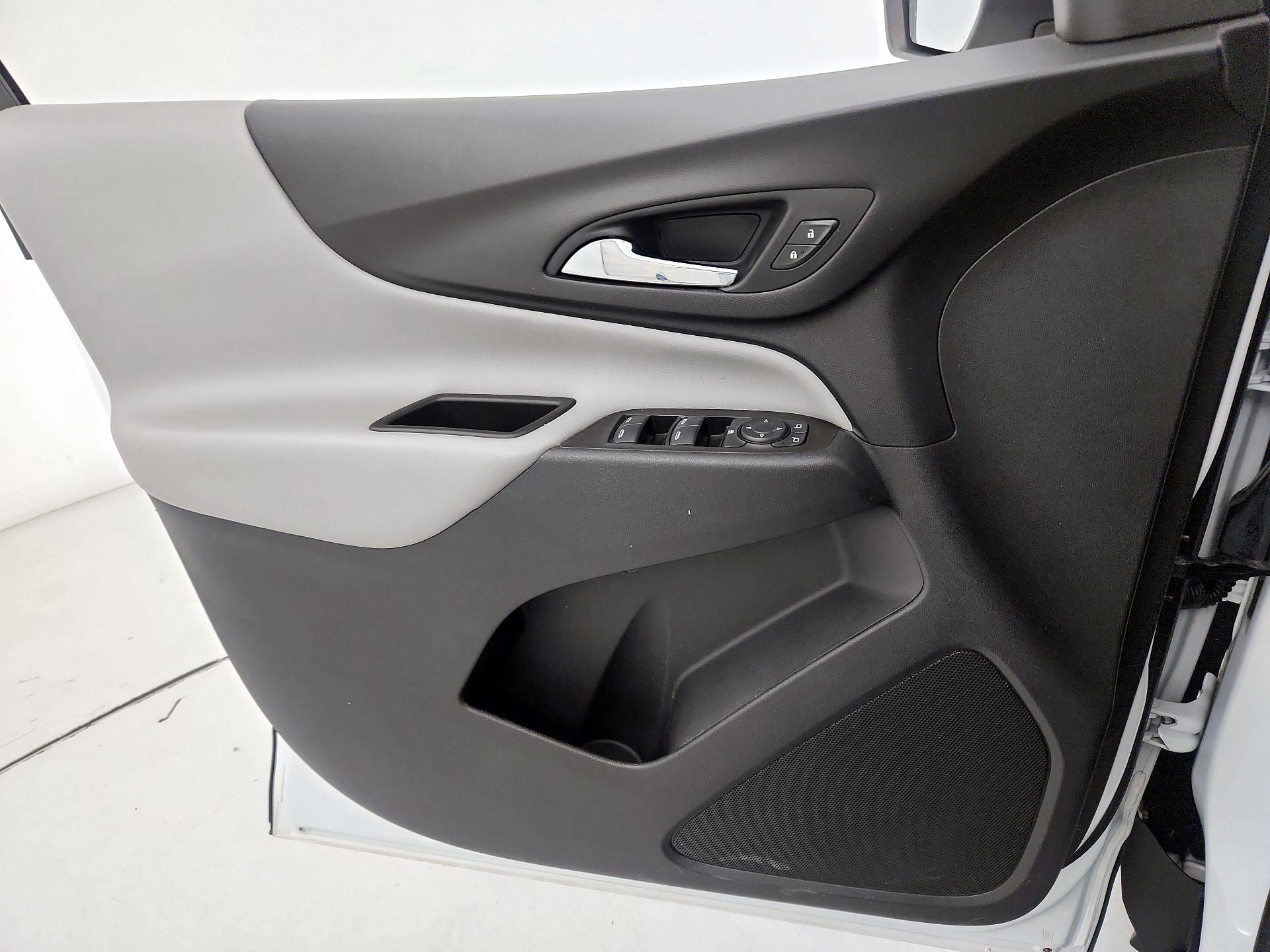 Thumbnail: 2021 Chevrolet Equinox - 12