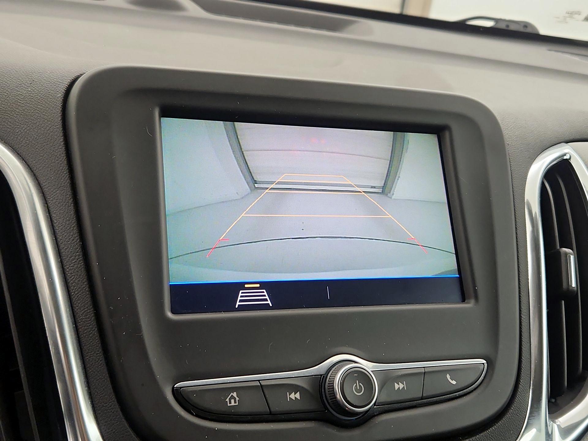 Thumbnail: 2021 Chevrolet Equinox - 14