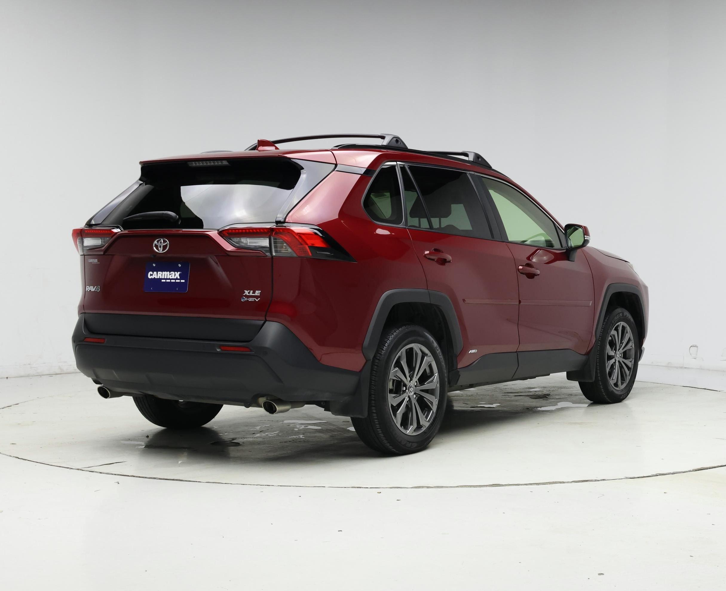 Thumbnail: 2025 Toyota RAV4 - 8