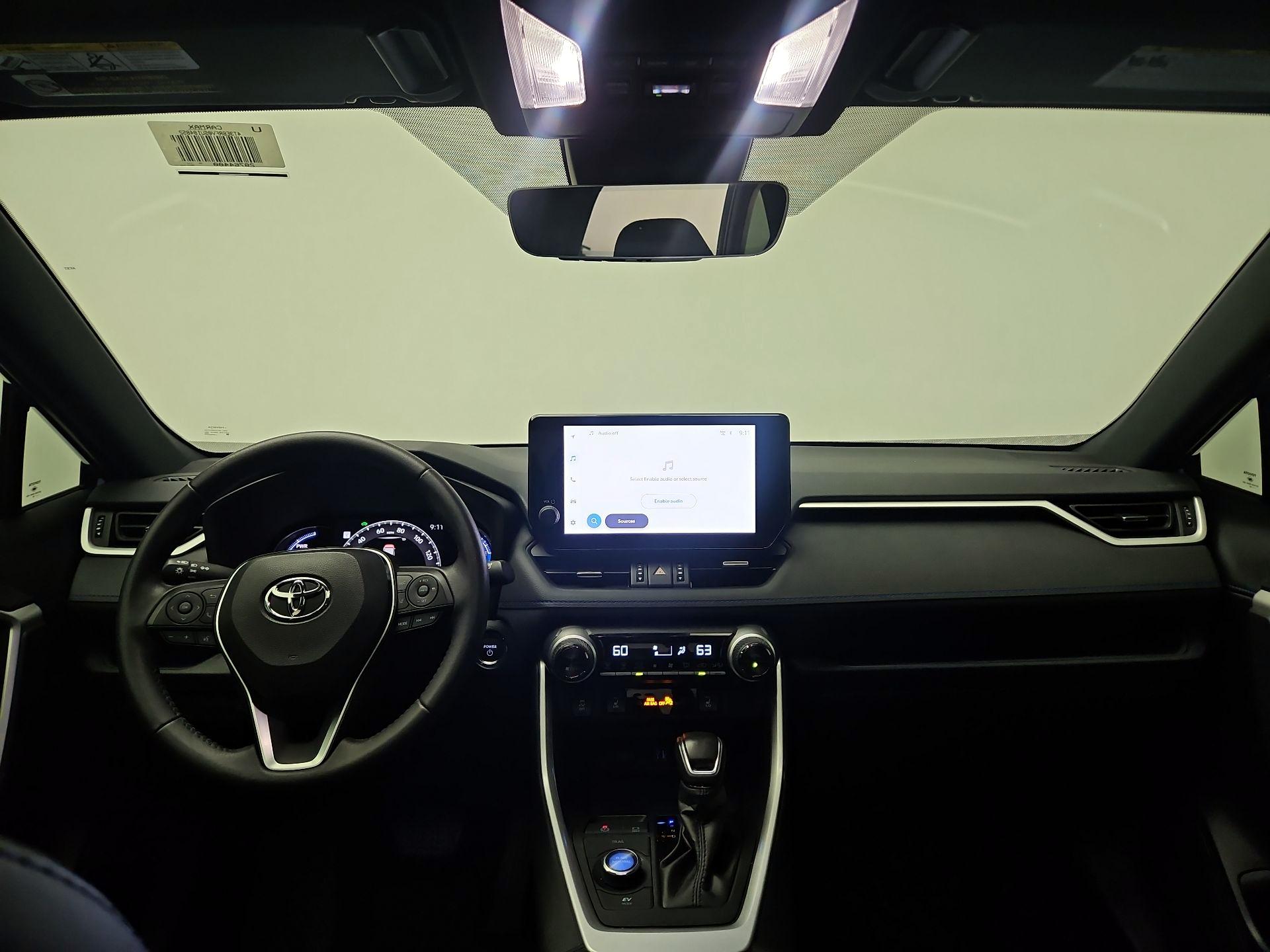 Thumbnail: 2025 Toyota RAV4 - 9
