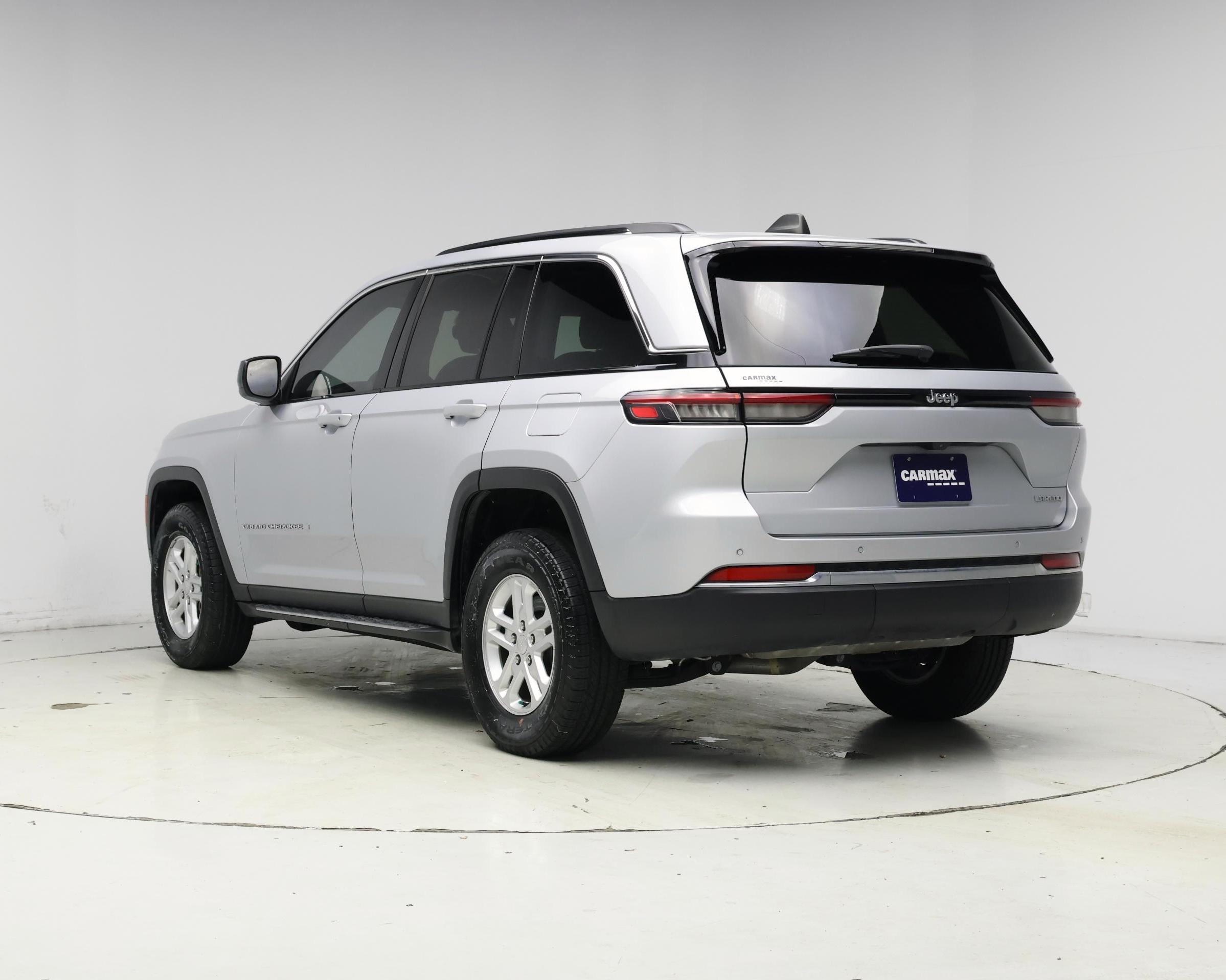 Thumbnail: 2023 Jeep Grand Cherokee - 2
