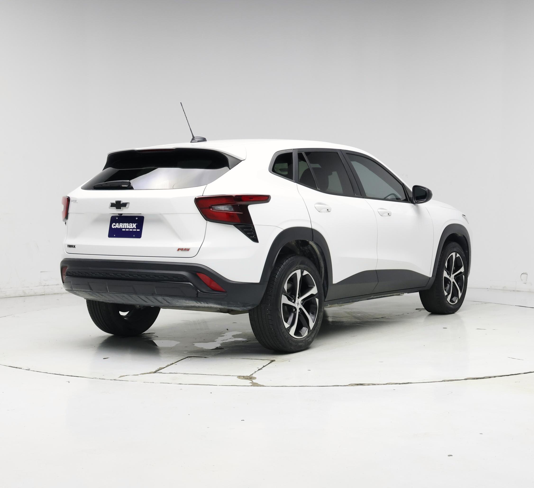 Thumbnail: 2024 Chevrolet Trax - 8