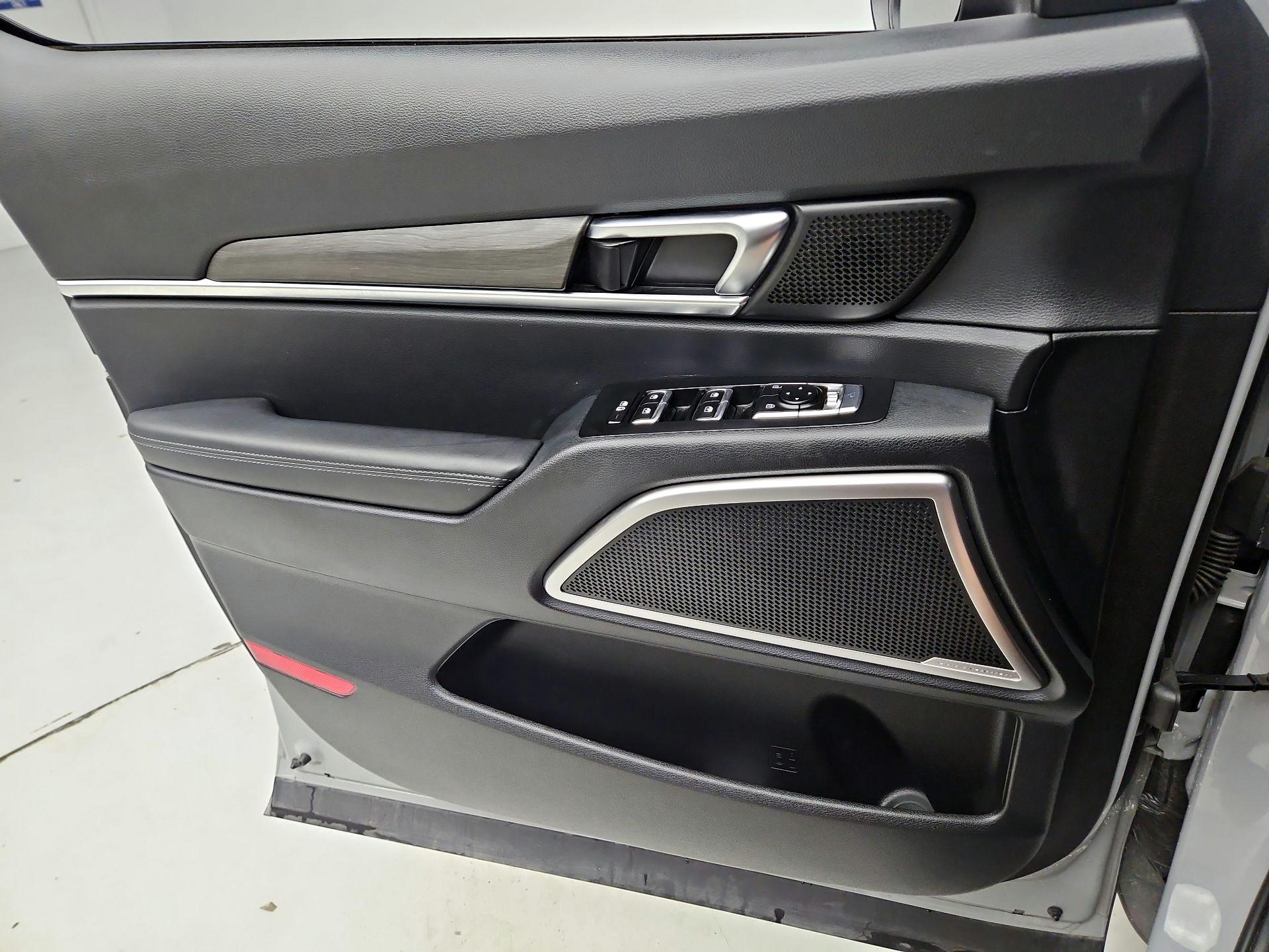 Thumbnail: 2024 Kia Telluride - 12